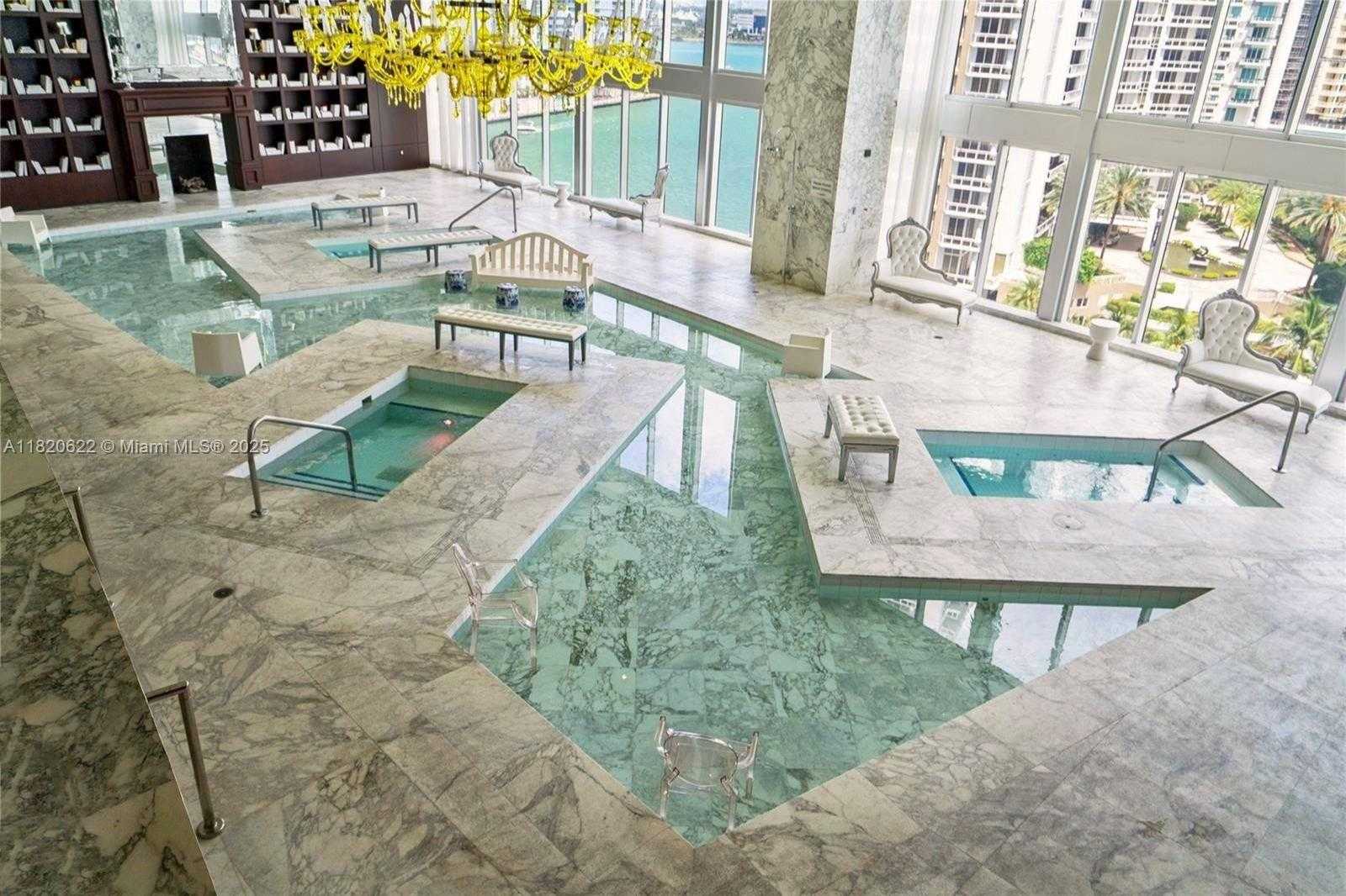 Small Image of 485 BRICKELL AVE #2009, Miami Number 33