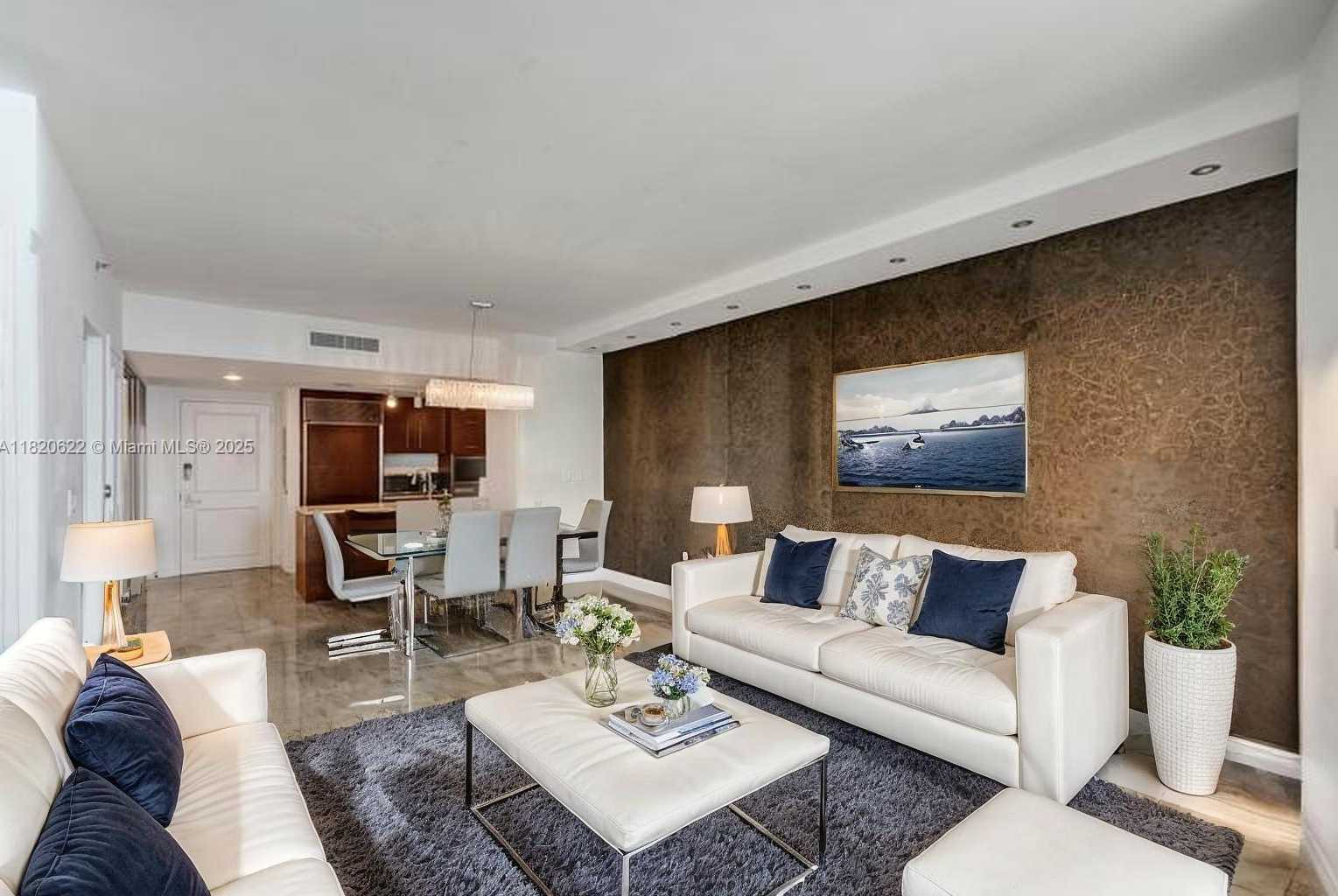 Small Image of 485 BRICKELL AVE #2009, Miami Number 8