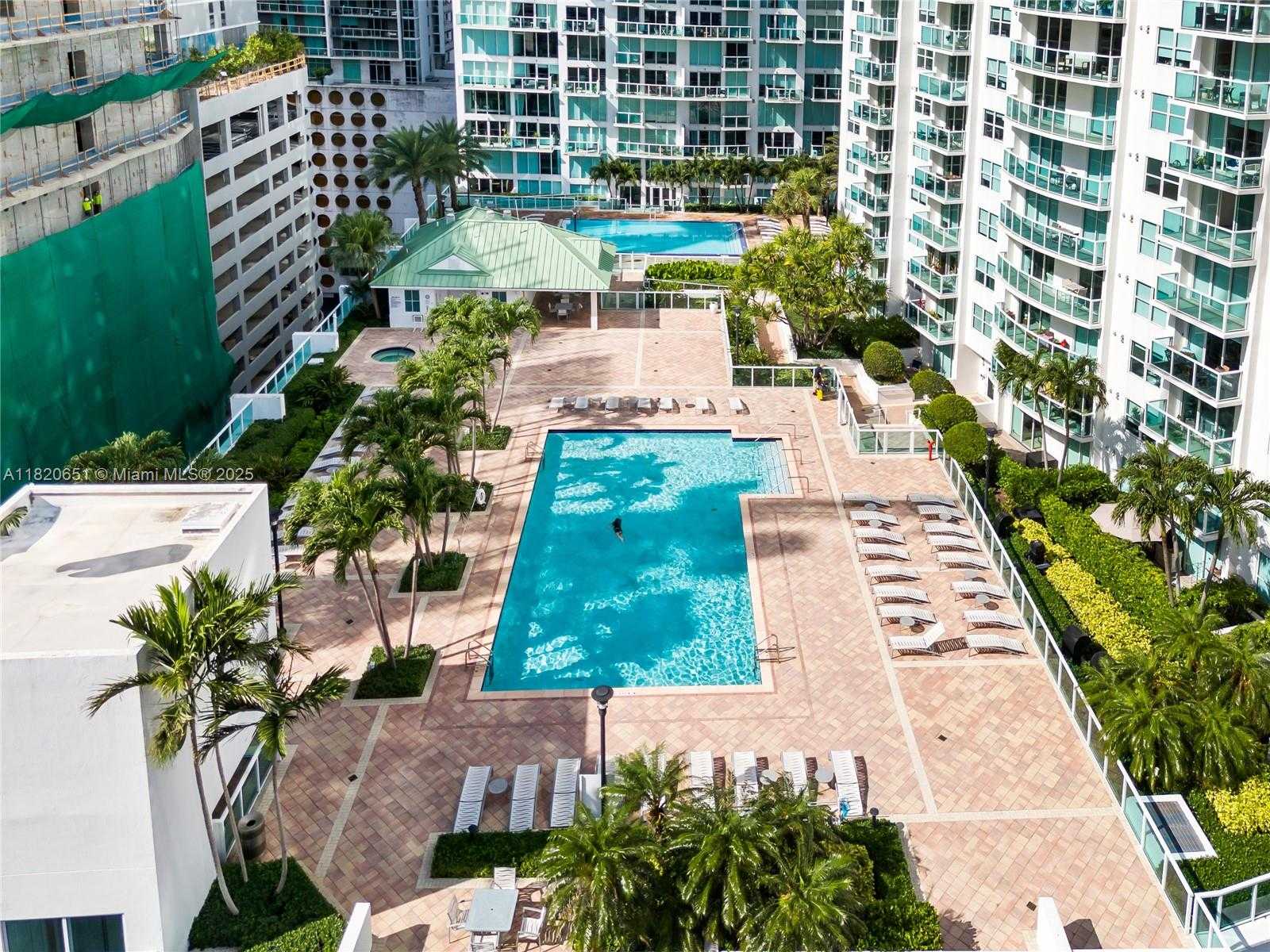 Small Image of 31 SOUTH EAST 5TH ST #707, Miami Number 17