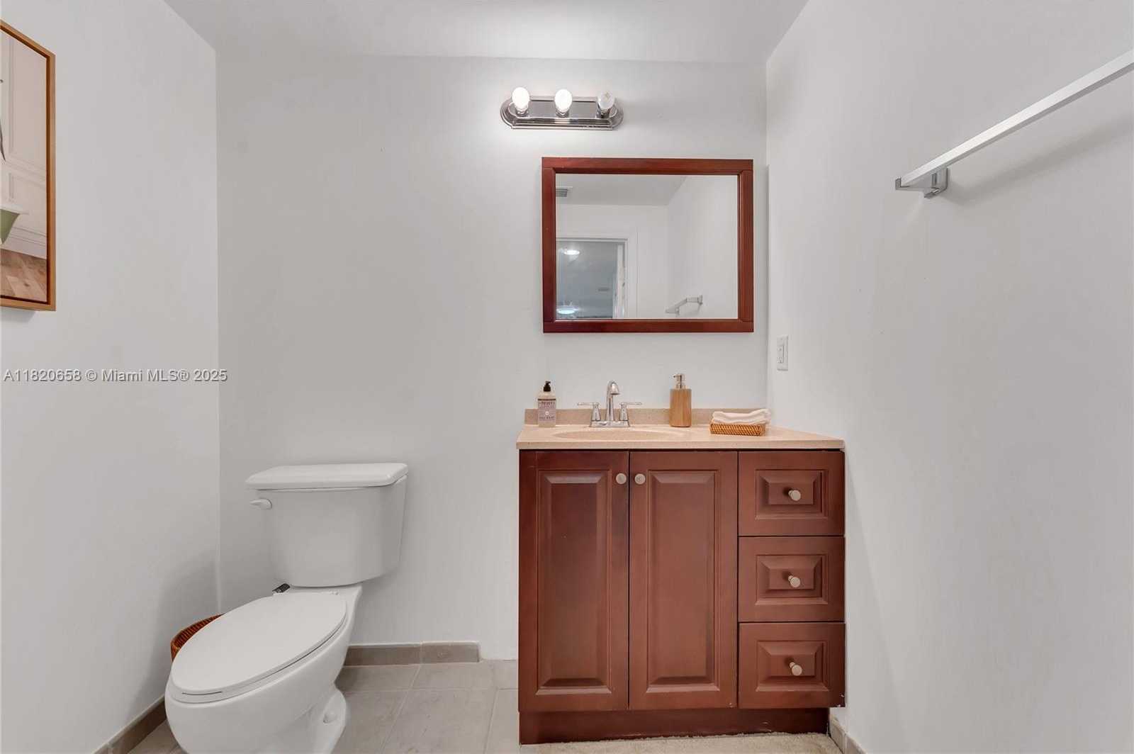 Small Image of 1250 SOUTH MIAMI AVE #2210, Miami Number 12
