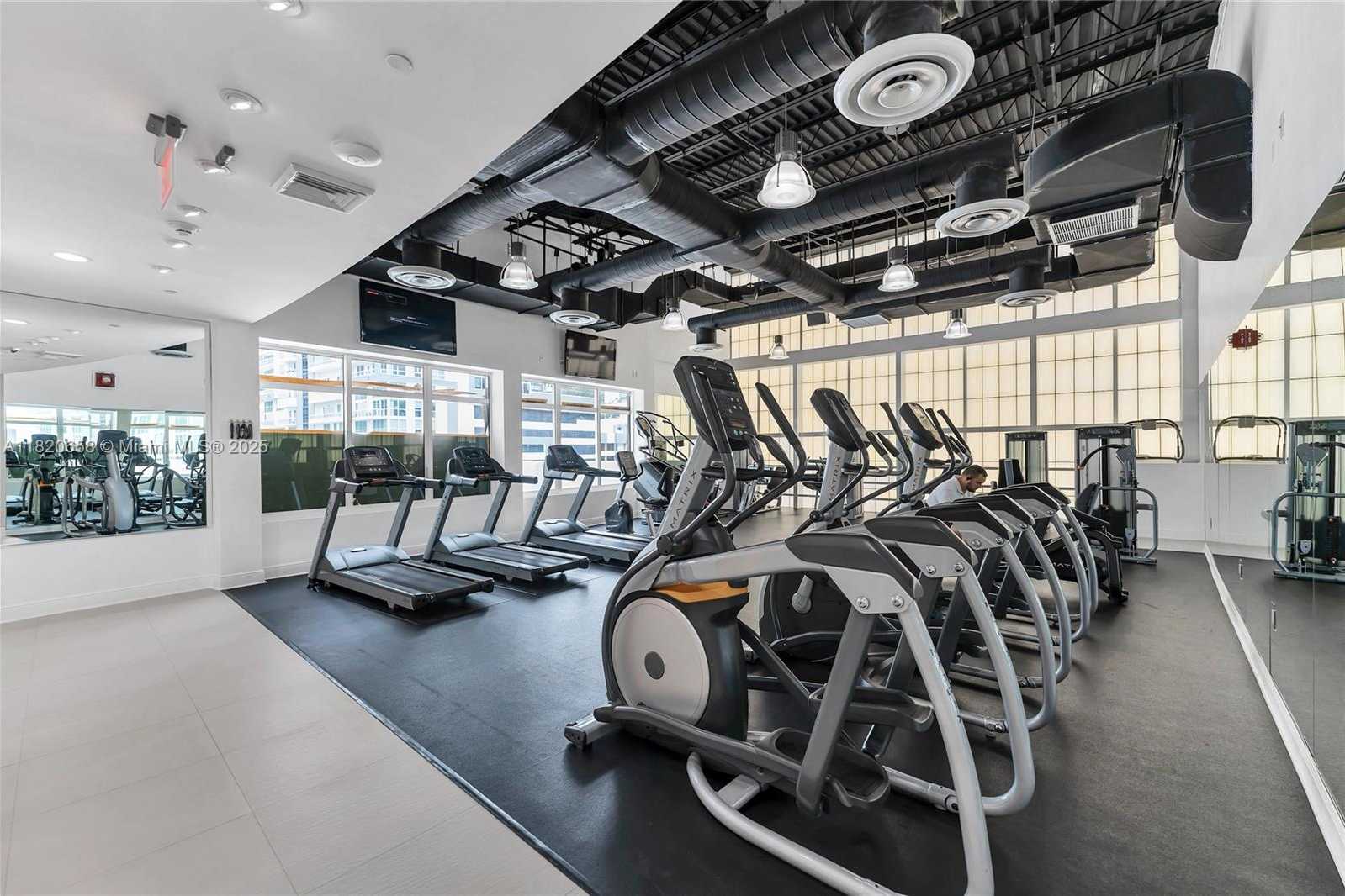 Small Image of 1250 SOUTH MIAMI AVE #2210, Miami Number 19