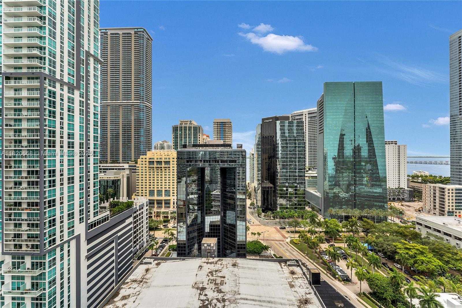 Small Image of 1250 SOUTH MIAMI AVE #2210, Miami Number 2