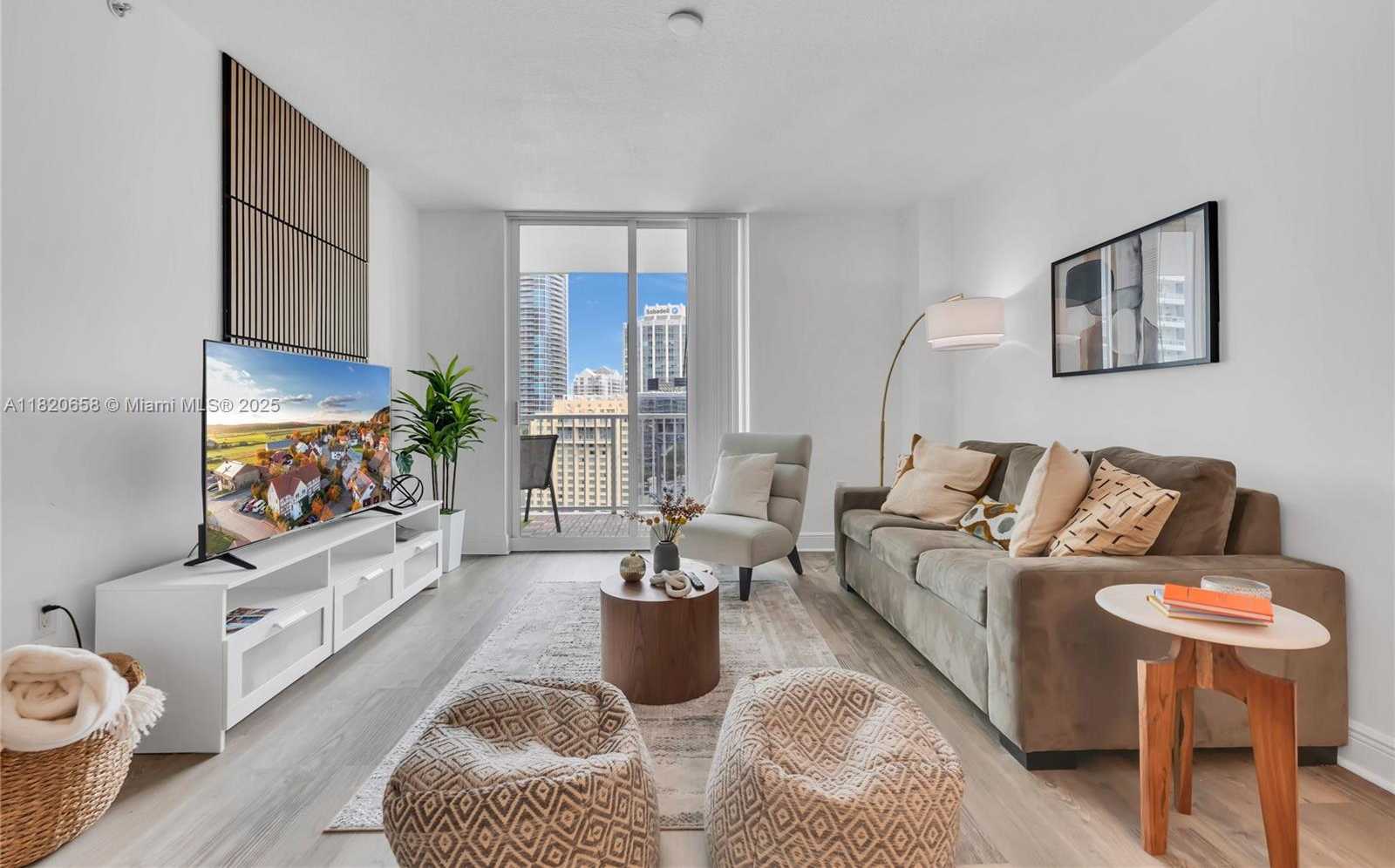 Small Image of 1250 SOUTH MIAMI AVE #2210, Miami Number 5