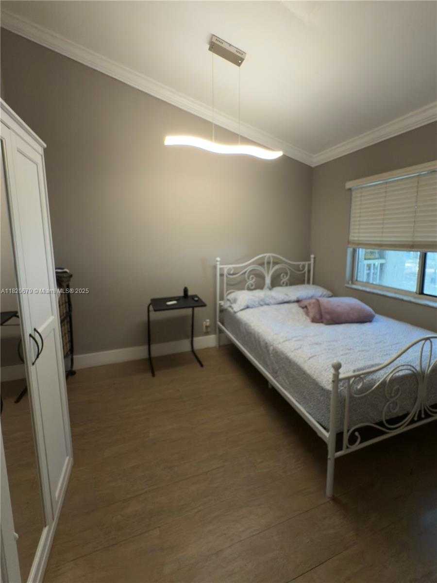 Small Image of 13959 SOUTH WEST 91ST TER #13959, Miami Number 11