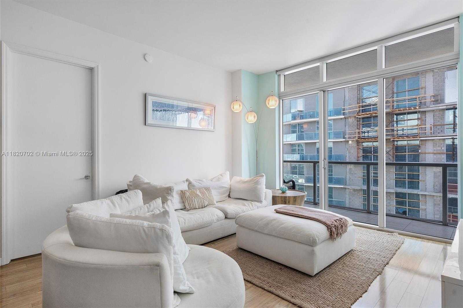 Small Image of 55 SOUTH EAST 6TH ST #4305, Miami Number 14