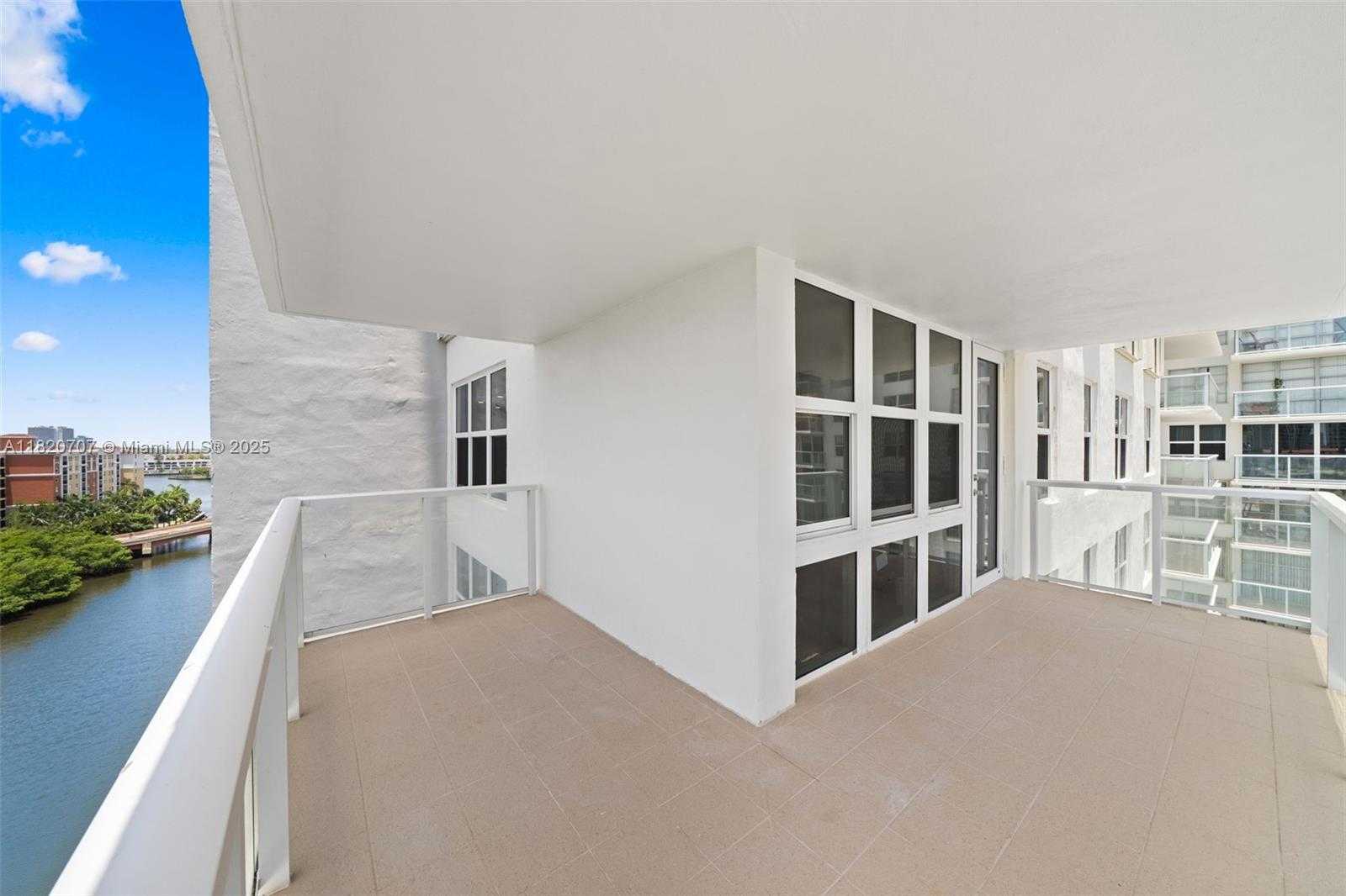 Small Image of 230 174TH ST #1119, Sunny Isles Beach Number 14