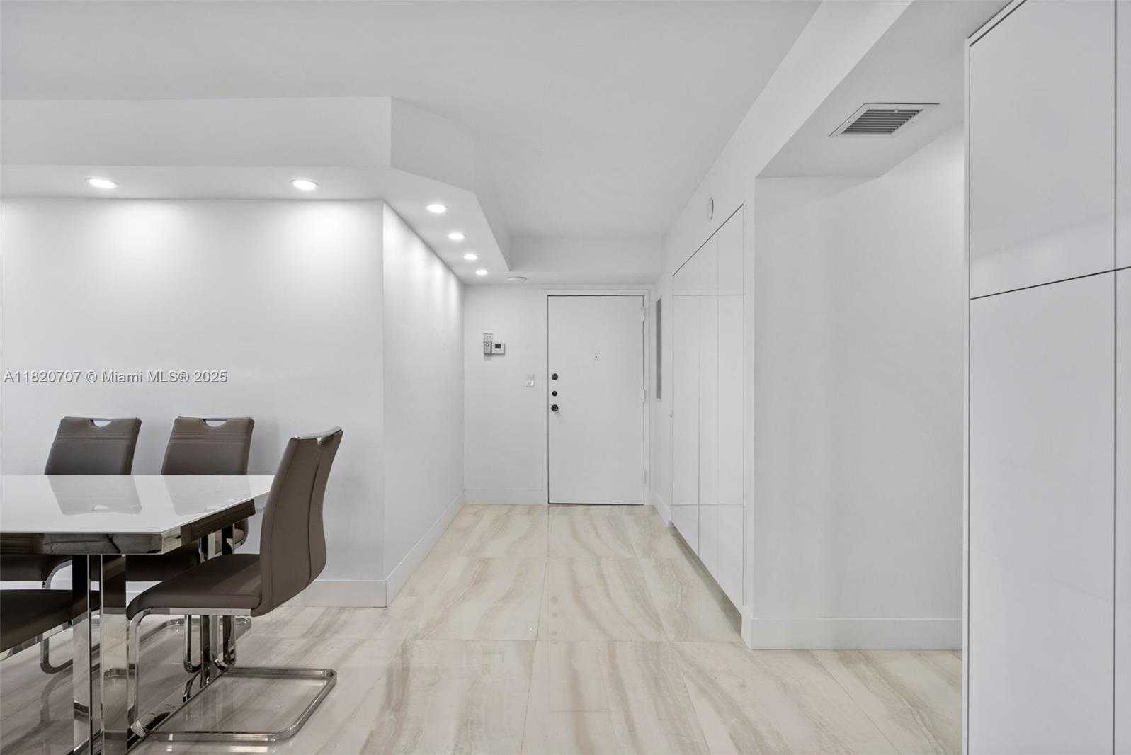 Small Image of 230 174TH ST #1119, Sunny Isles Beach Number 18