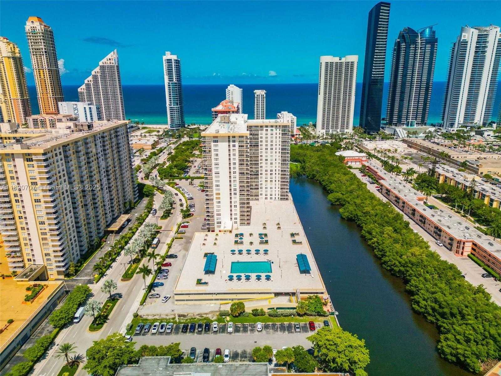 Small Image of 230 174TH ST #1119, Sunny Isles Beach Number 2