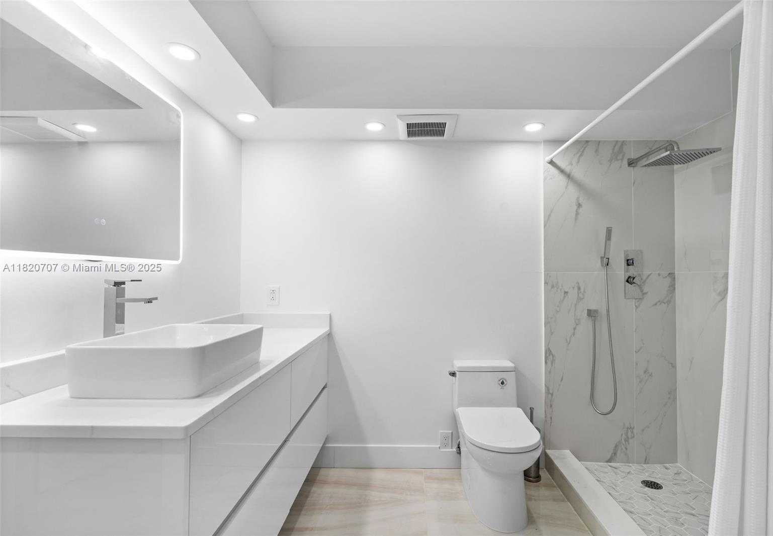 Small Image of 230 174TH ST #1119, Sunny Isles Beach Number 22