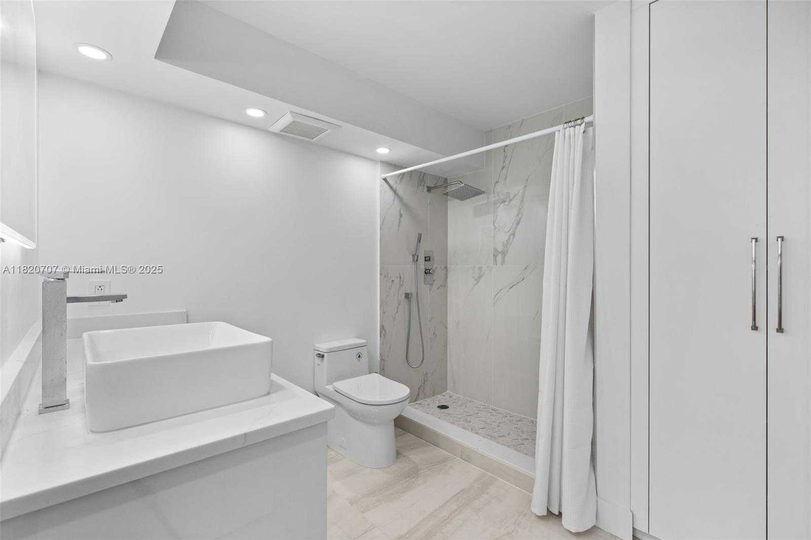 Small Image of 230 174TH ST #1119, Sunny Isles Beach Number 28