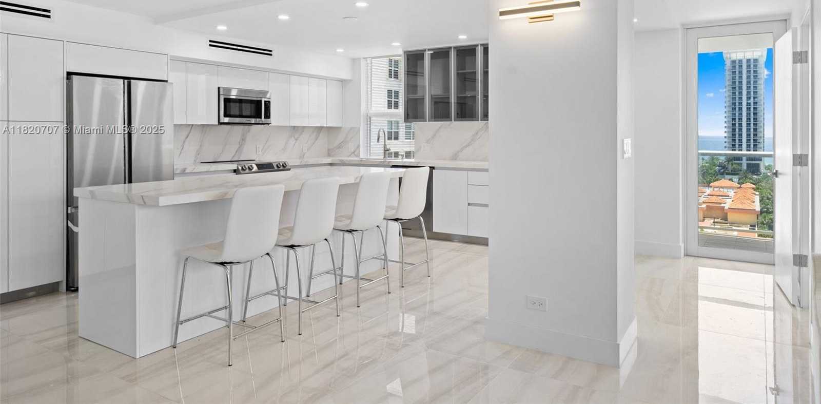 Small Image of 230 174TH ST #1119, Sunny Isles Beach Number 4