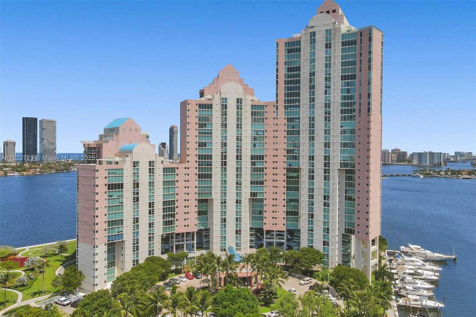 Small Image of 3370 HIDDEN BAY DR #3115, Aventura Number 22