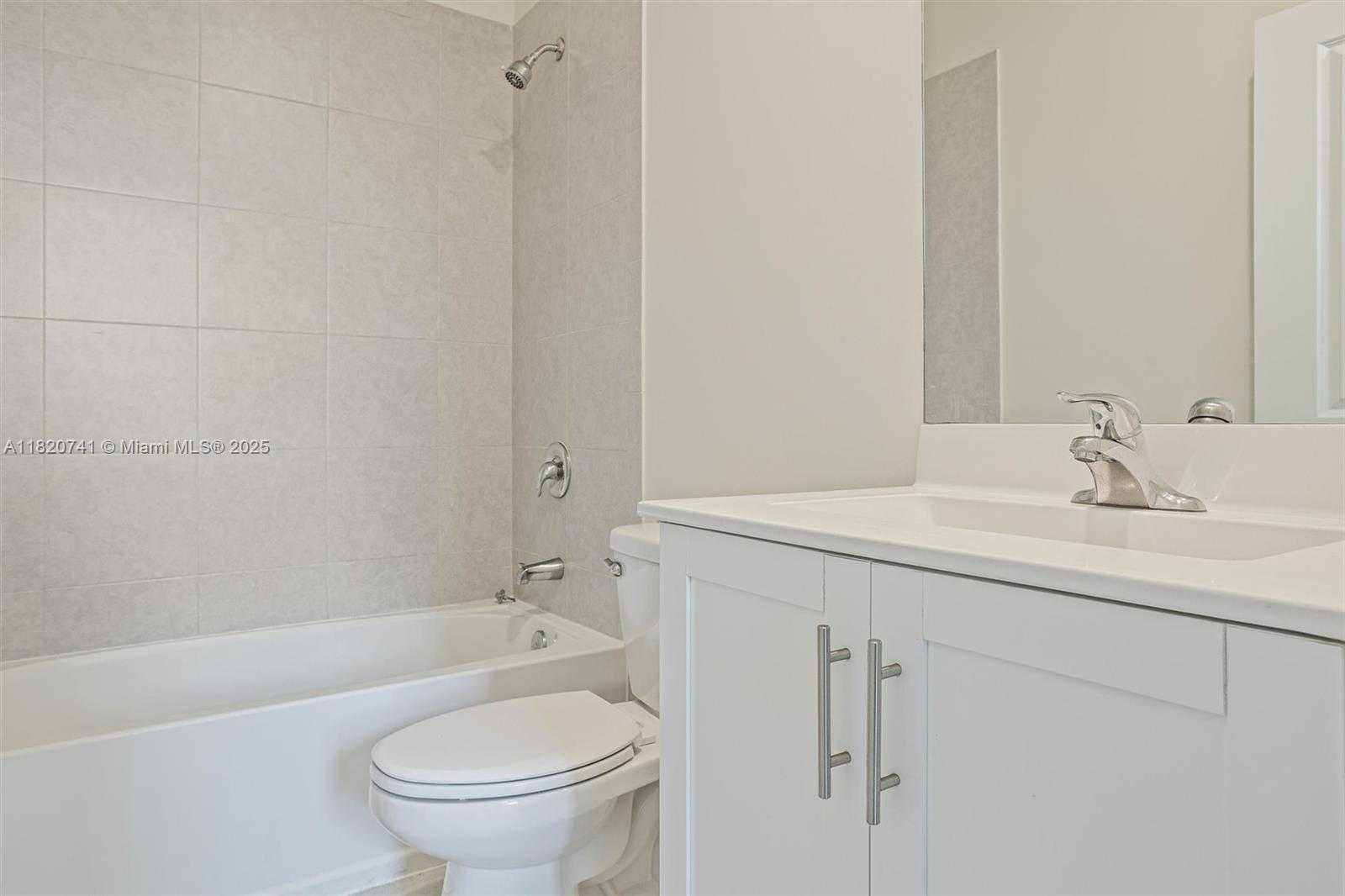Small Image of 3411 WEST 112TH TER, Hialeah Number 22