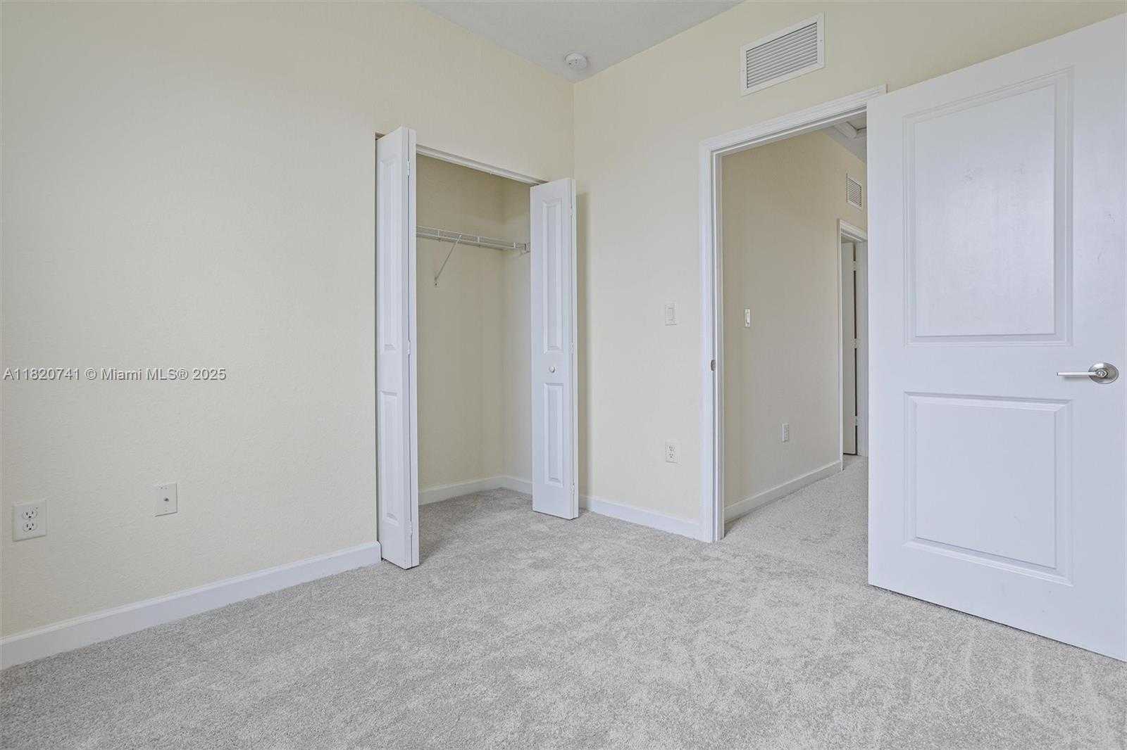 Small Image of 3411 WEST 112TH TER, Hialeah Number 26