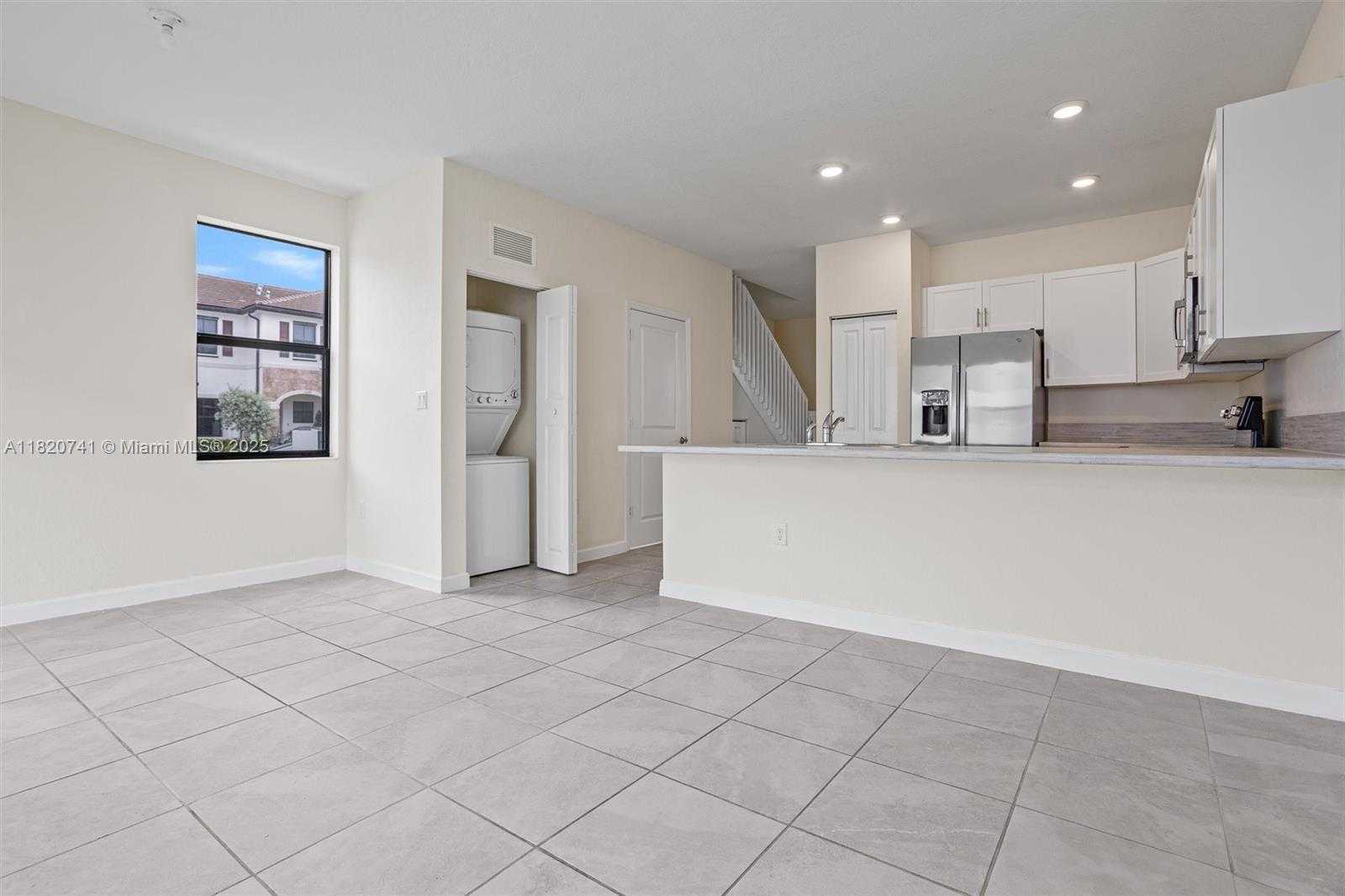 Small Image of 3411 WEST 112TH TER, Hialeah Number 28
