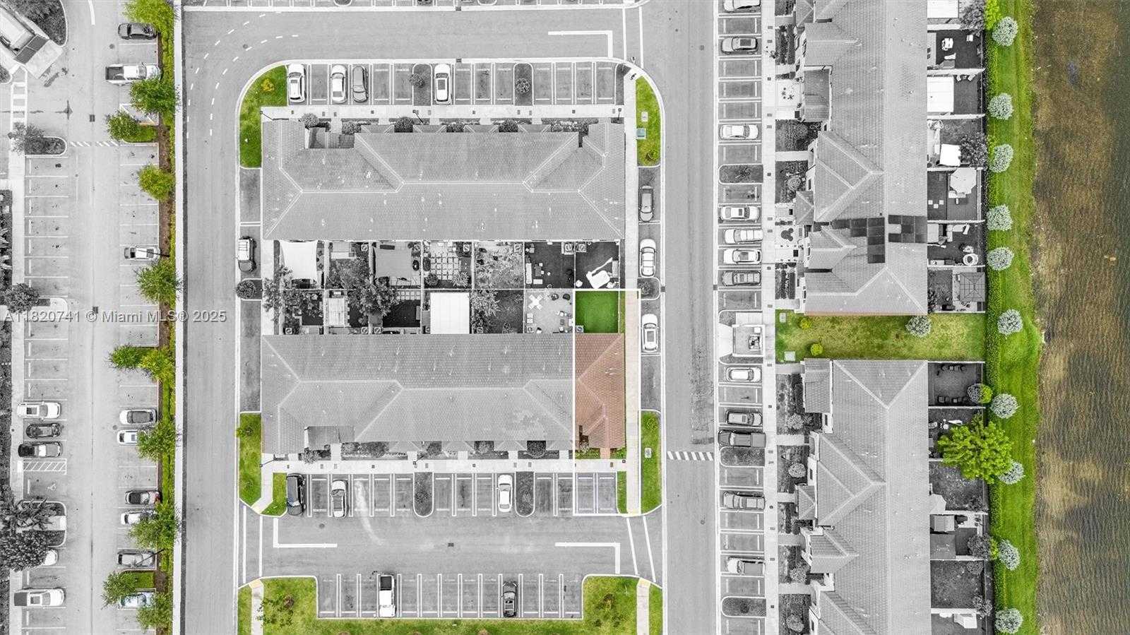 Small Image of 3411 WEST 112TH TER, Hialeah Number 29