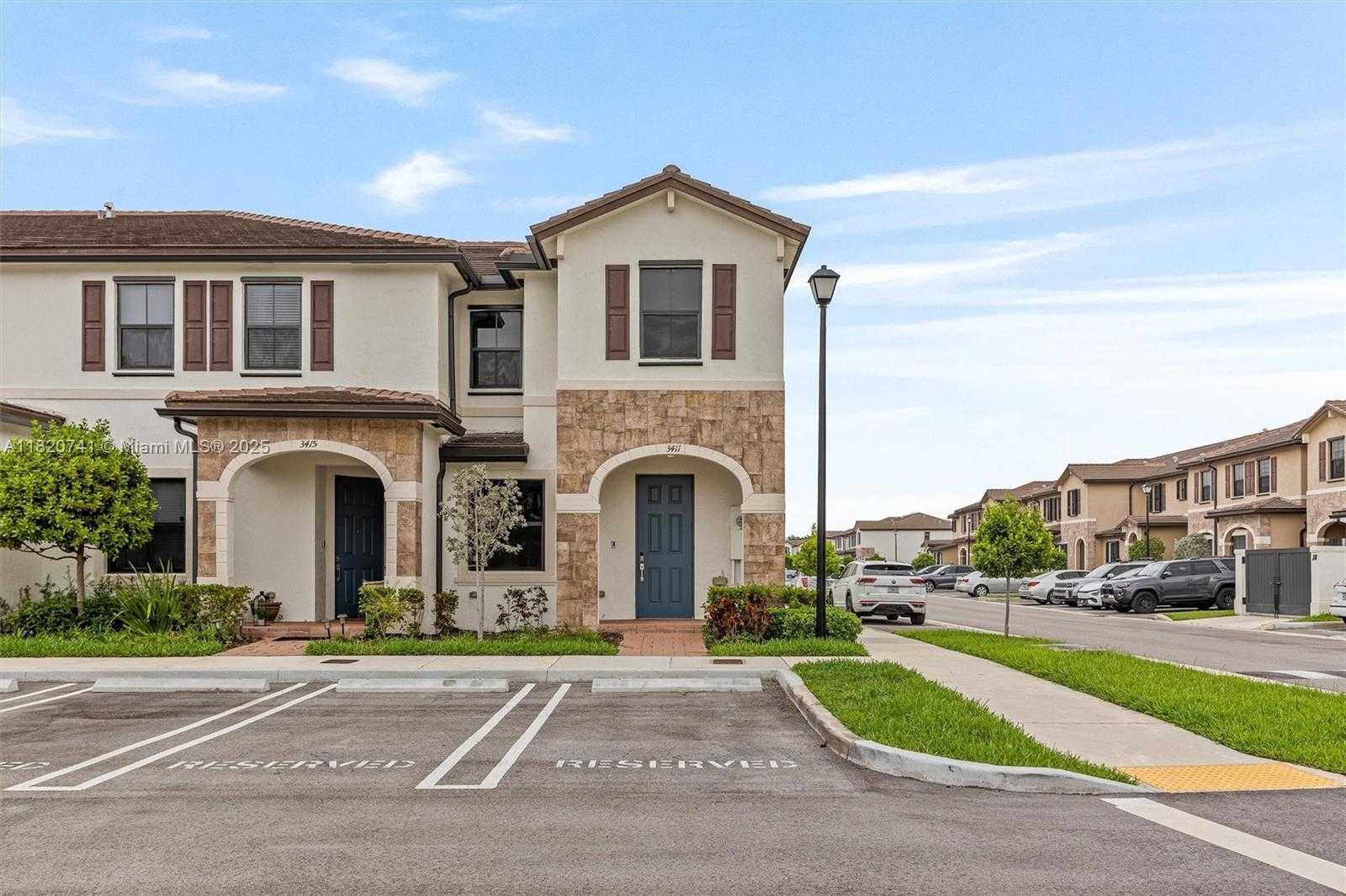 Small Image of 3411 WEST 112TH TER, Hialeah Number 3