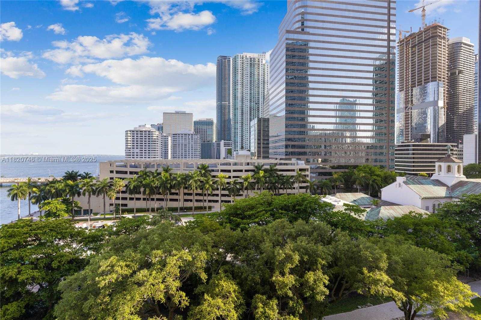 Small Image of 495 BRICKELL AVE #905, Miami Number 23
