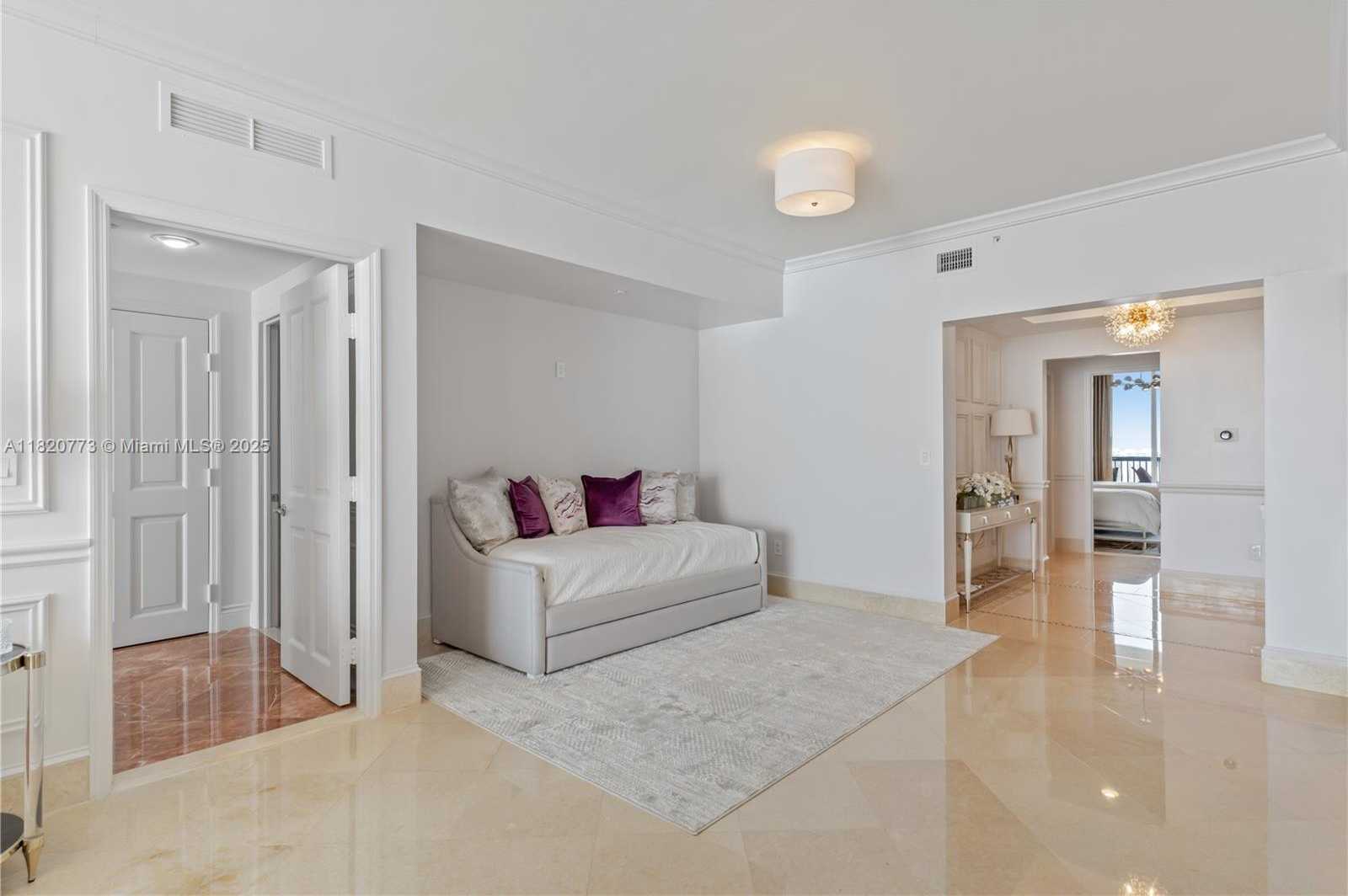 Small Image of 17875 COLLINS AVE #3404, Sunny Isles Beach Number 6