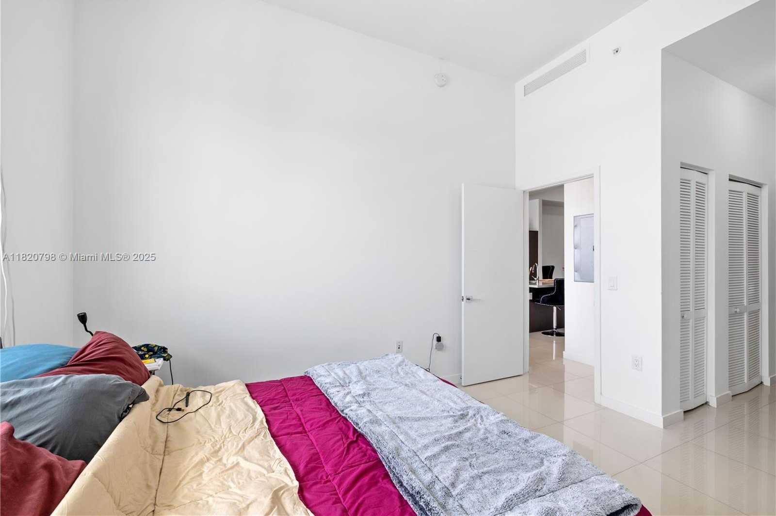 Small Image of 7825 NORTH WEST 107TH AVE #822, Doral Number 13
