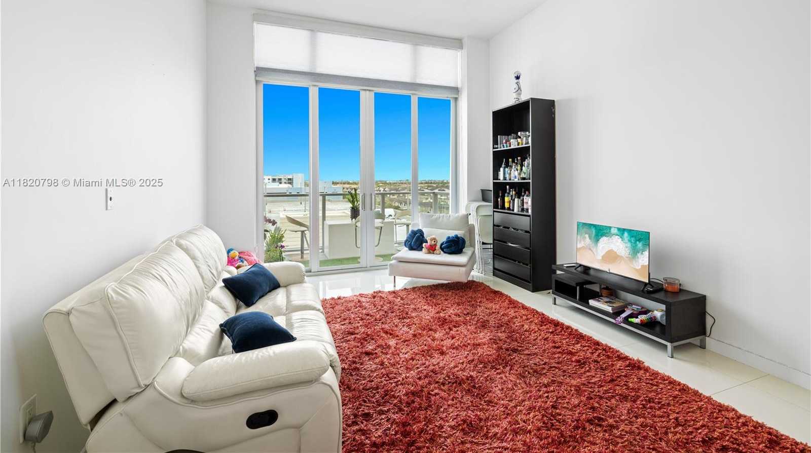 Small Image of 7825 NORTH WEST 107TH AVE #822, Doral Number 3