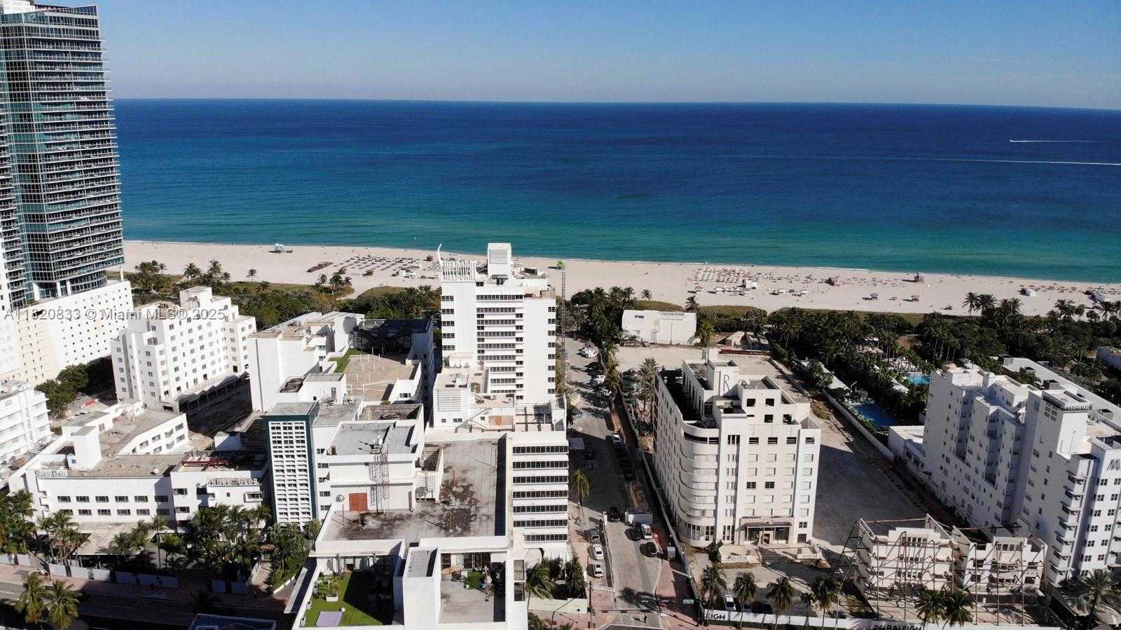 Small Image of 1800 COLLINS AVE #5C, Miami Beach Number 16