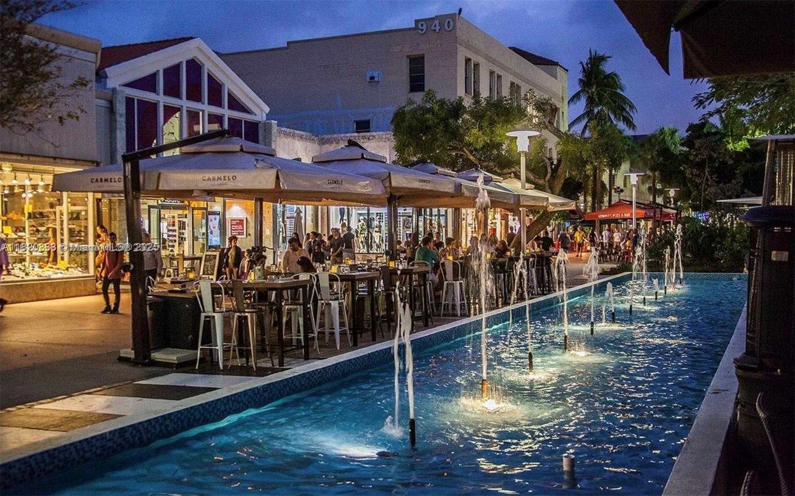 Small Image of 1800 COLLINS AVE #5C, Miami Beach Number 17