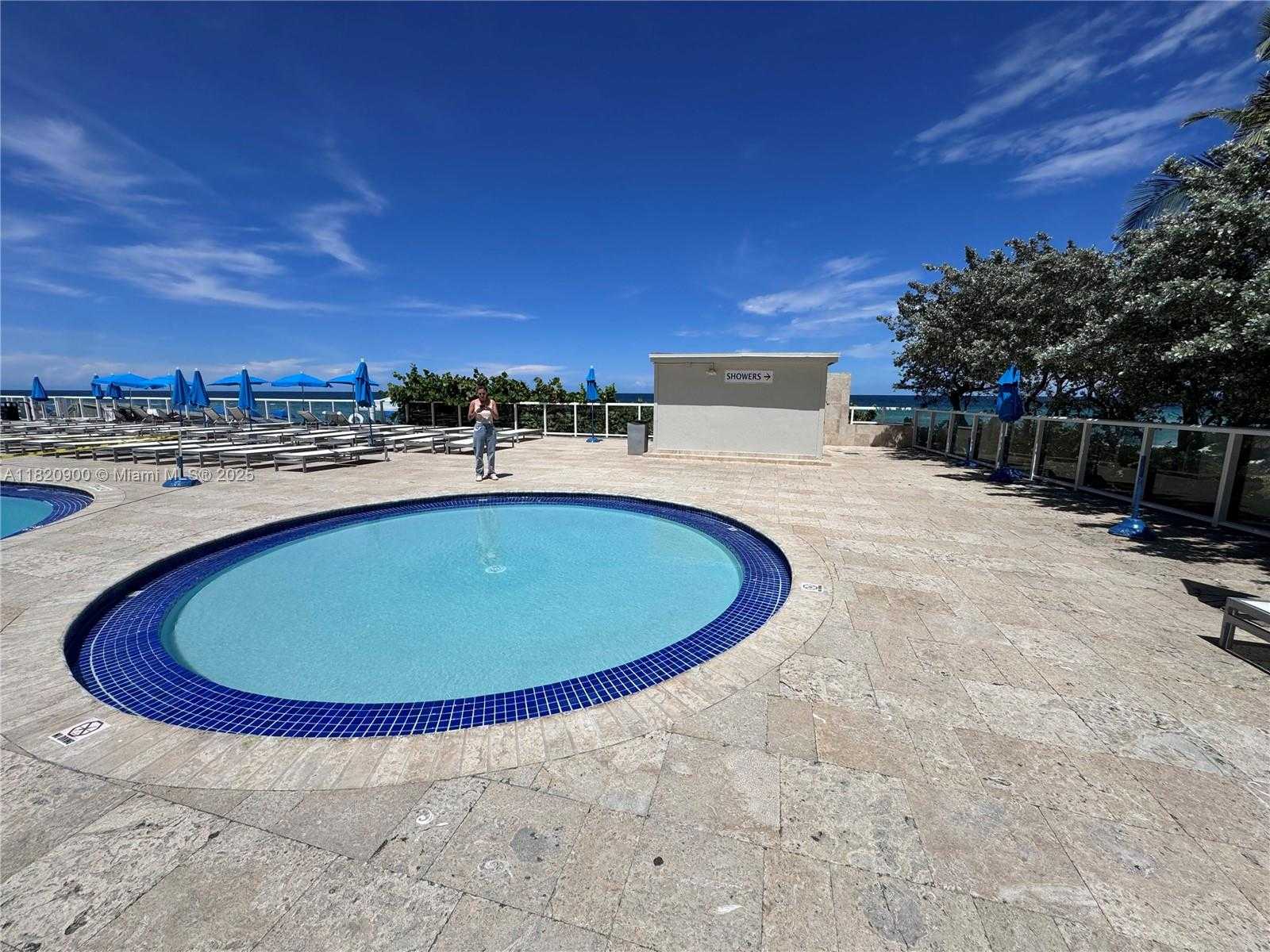 Small Image of 19201 NORTH COLLINS AVE #826, Sunny Isles Beach Number 21