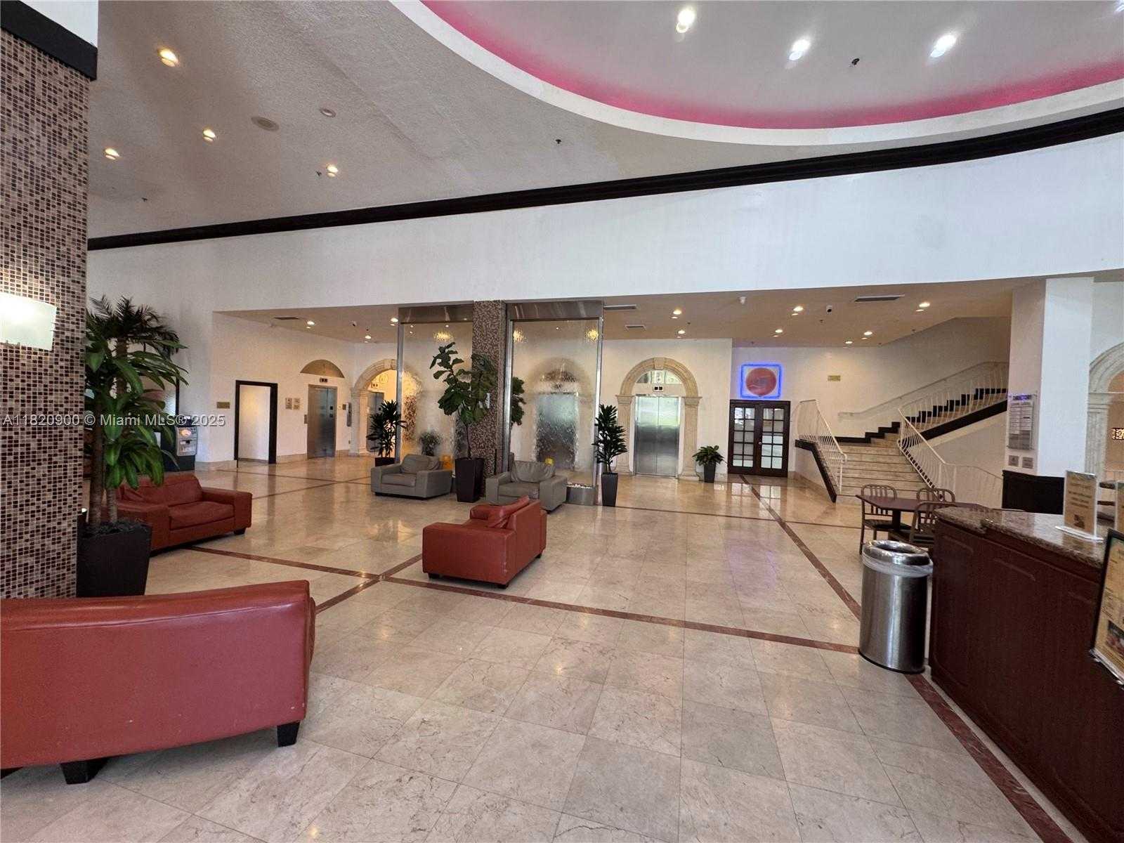 Small Image of 19201 NORTH COLLINS AVE #826, Sunny Isles Beach Number 3