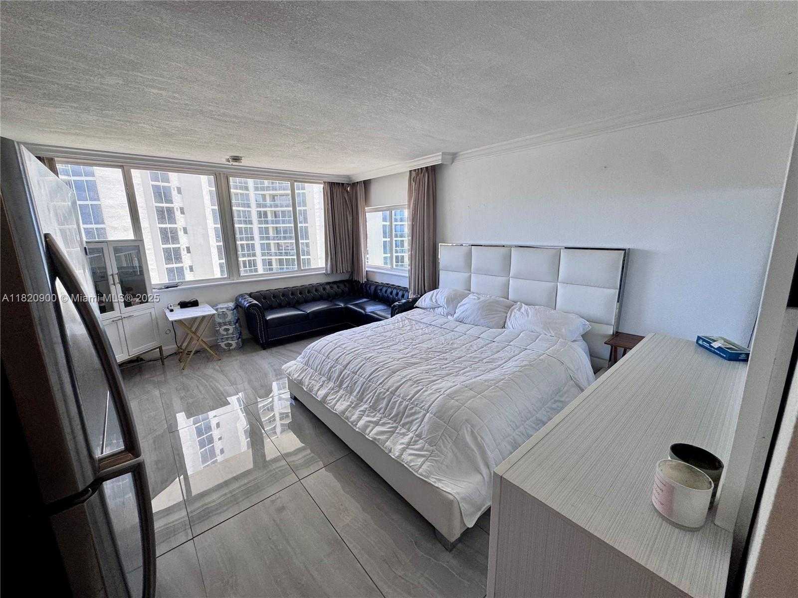 Small Image of 19201 NORTH COLLINS AVE #826, Sunny Isles Beach Number 35