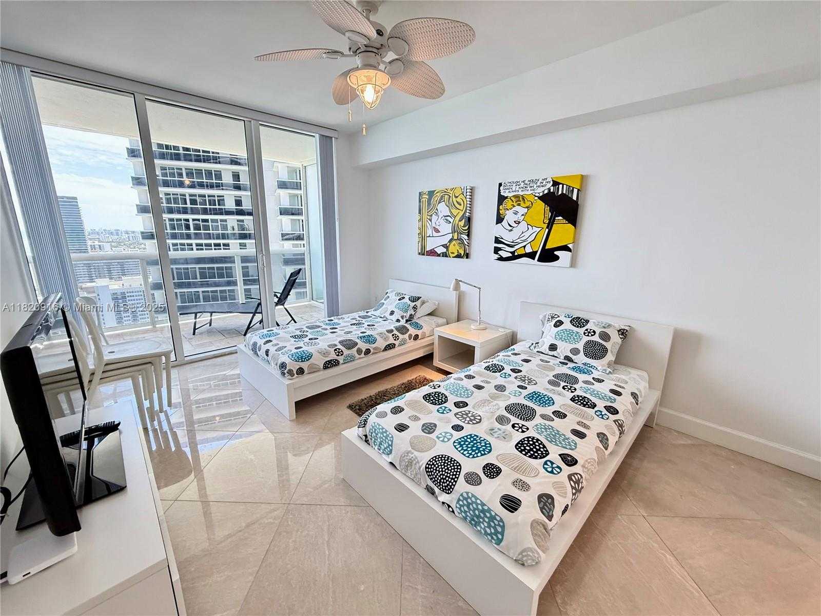 Small Image of 1830 SOUTH OCEAN DR #3604, Hallandale Beach Number 21