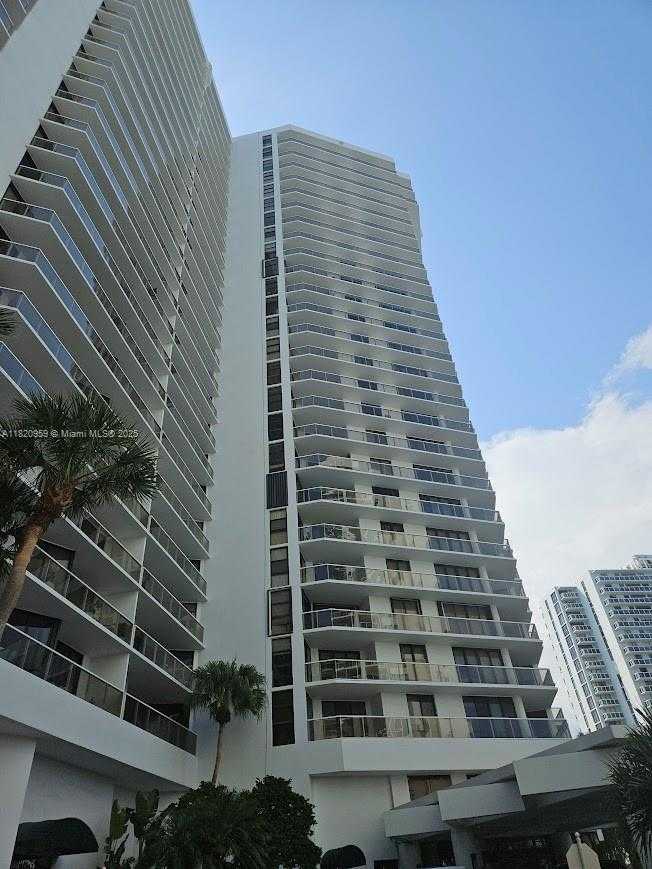 Small Image of 20281 EAST COUNTRY CLUB DR #1412, Aventura Number 2