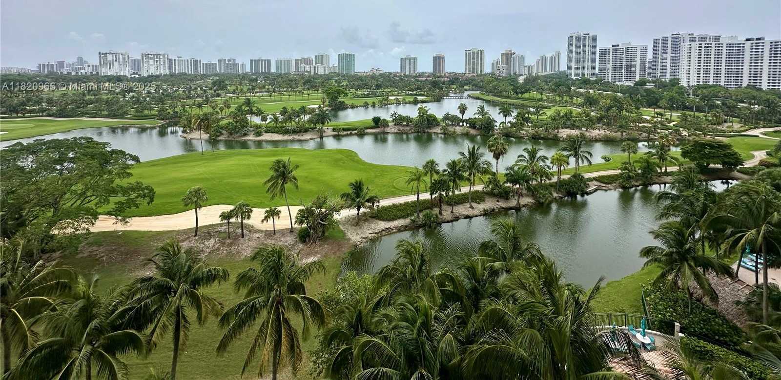 Small Image of 19501 WEST COUNTRY CLUB DR #914, Aventura Number 23