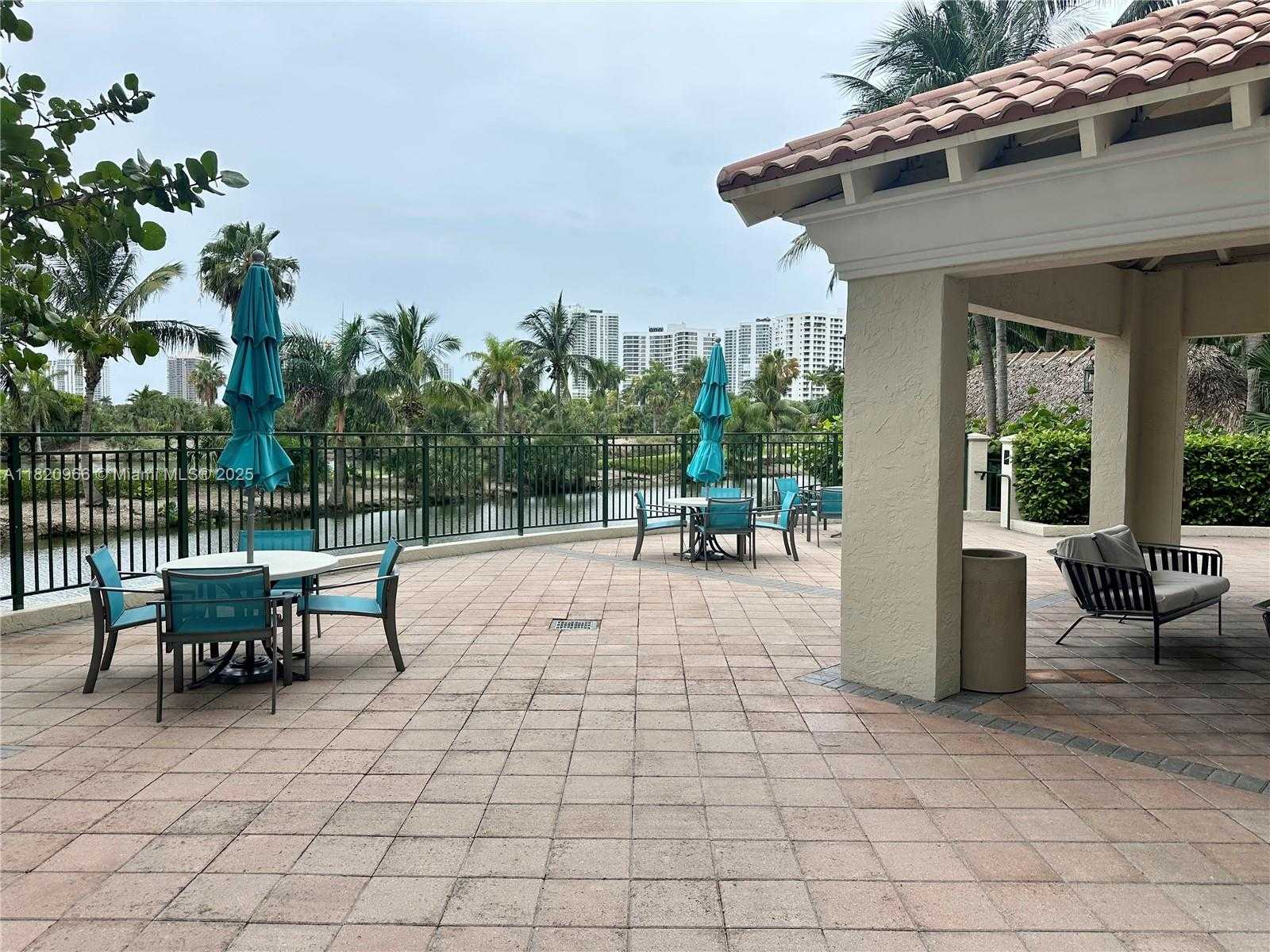 Small Image of 19501 WEST COUNTRY CLUB DR #914, Aventura Number 40