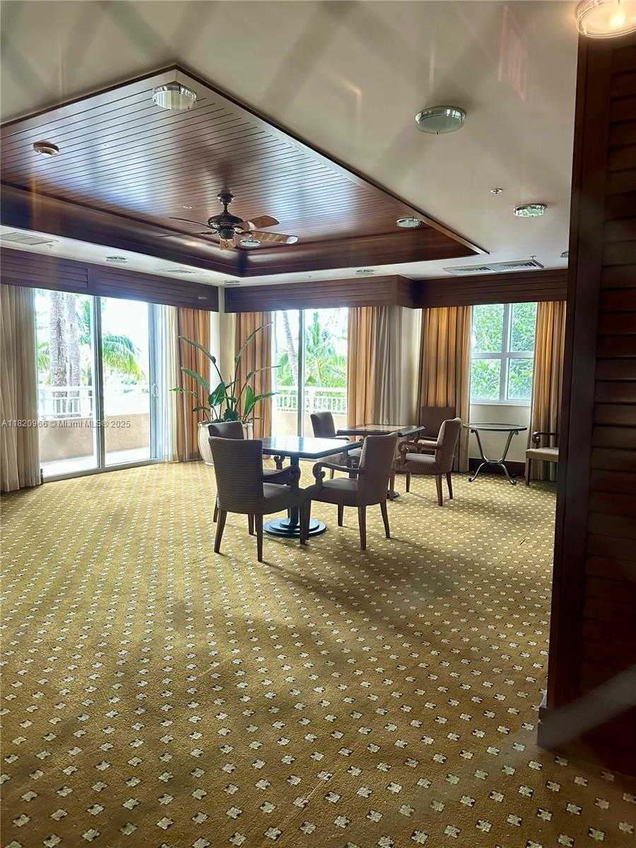 Small Image of 19501 WEST COUNTRY CLUB DR #914, Aventura Number 51
