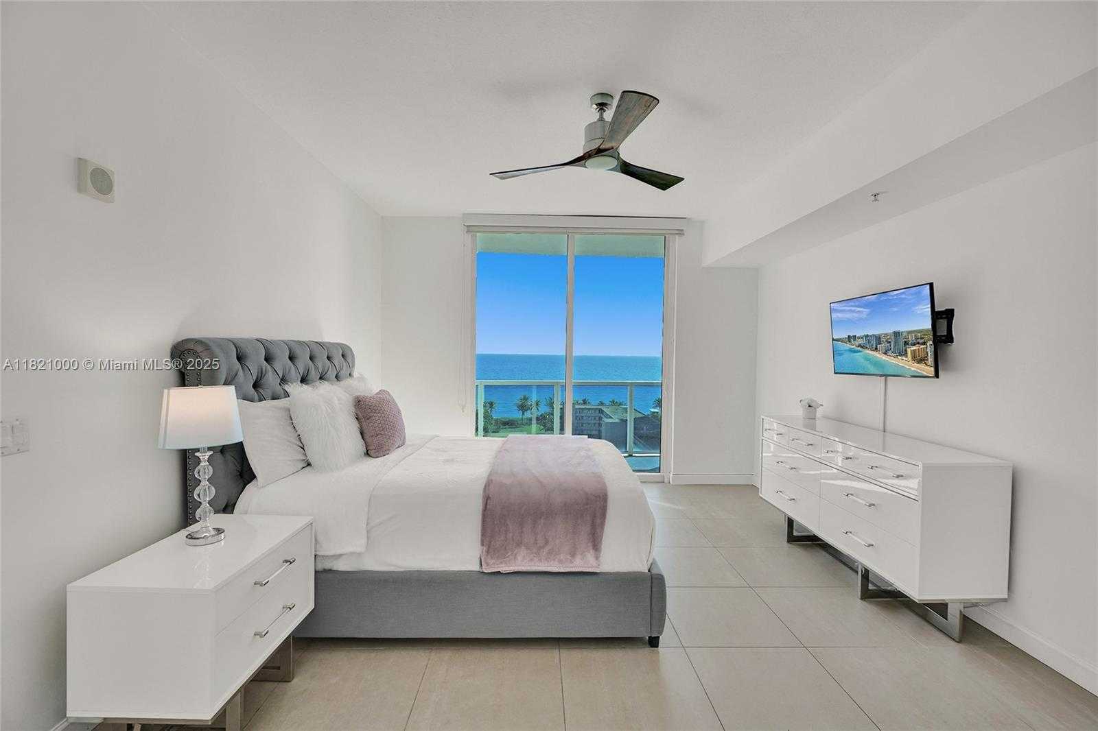 Small Image of 1945 SOUTH OCEAN DR #1114, Hallandale Beach Number 10