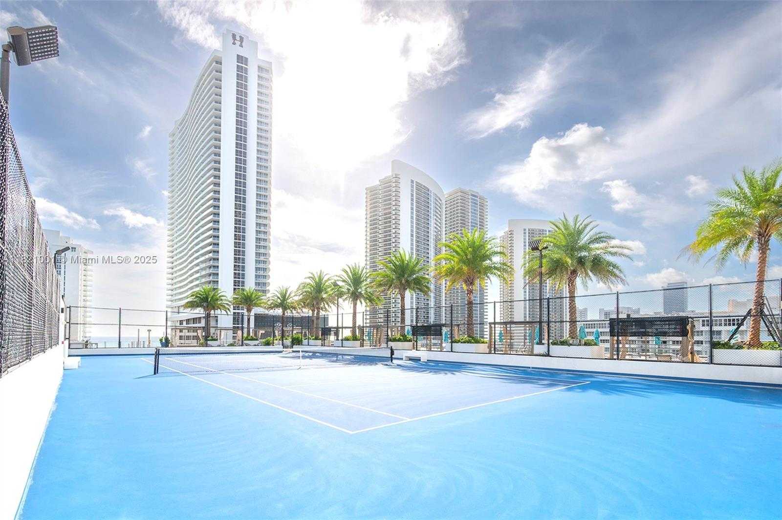 Small Image of 4010 NORTH OCEAN DR #T3706, Hollywood Number 22