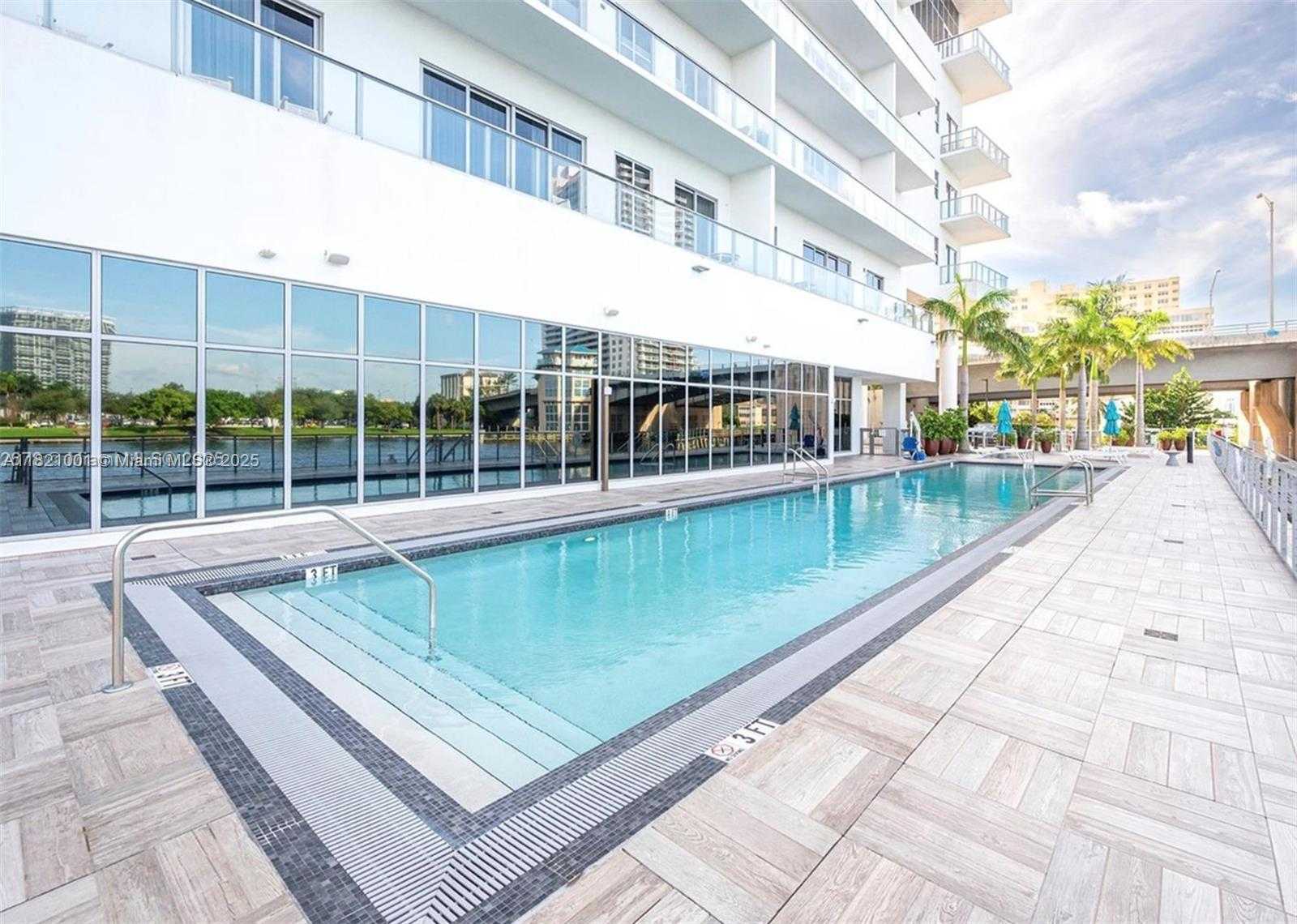 Small Image of 4010 NORTH OCEAN DR #T3706, Hollywood Number 26