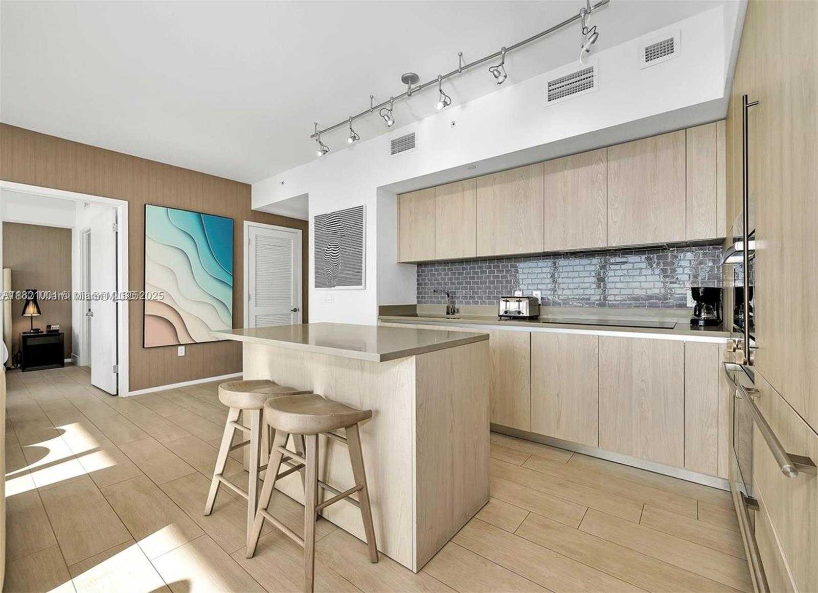 Small Image of 4010 NORTH OCEAN DR #T3706, Hollywood Number 40