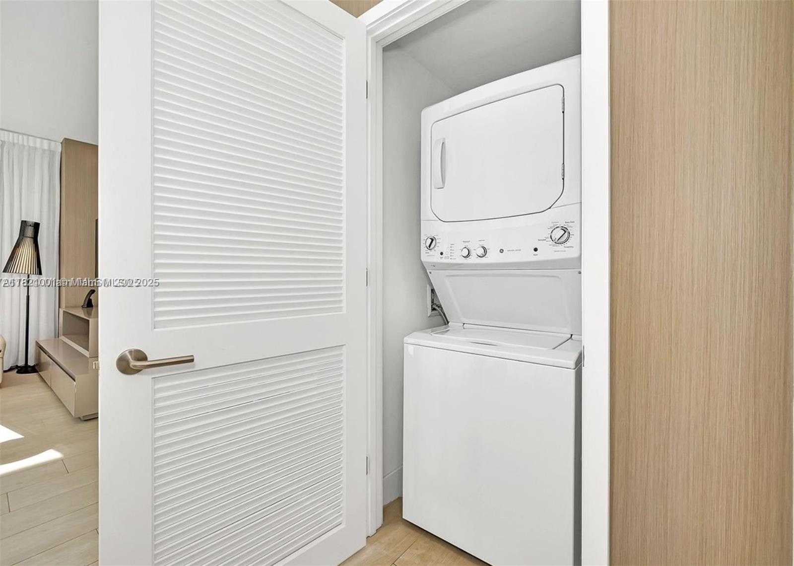 Small Image of 4010 NORTH OCEAN DR #T3706, Hollywood Number 43