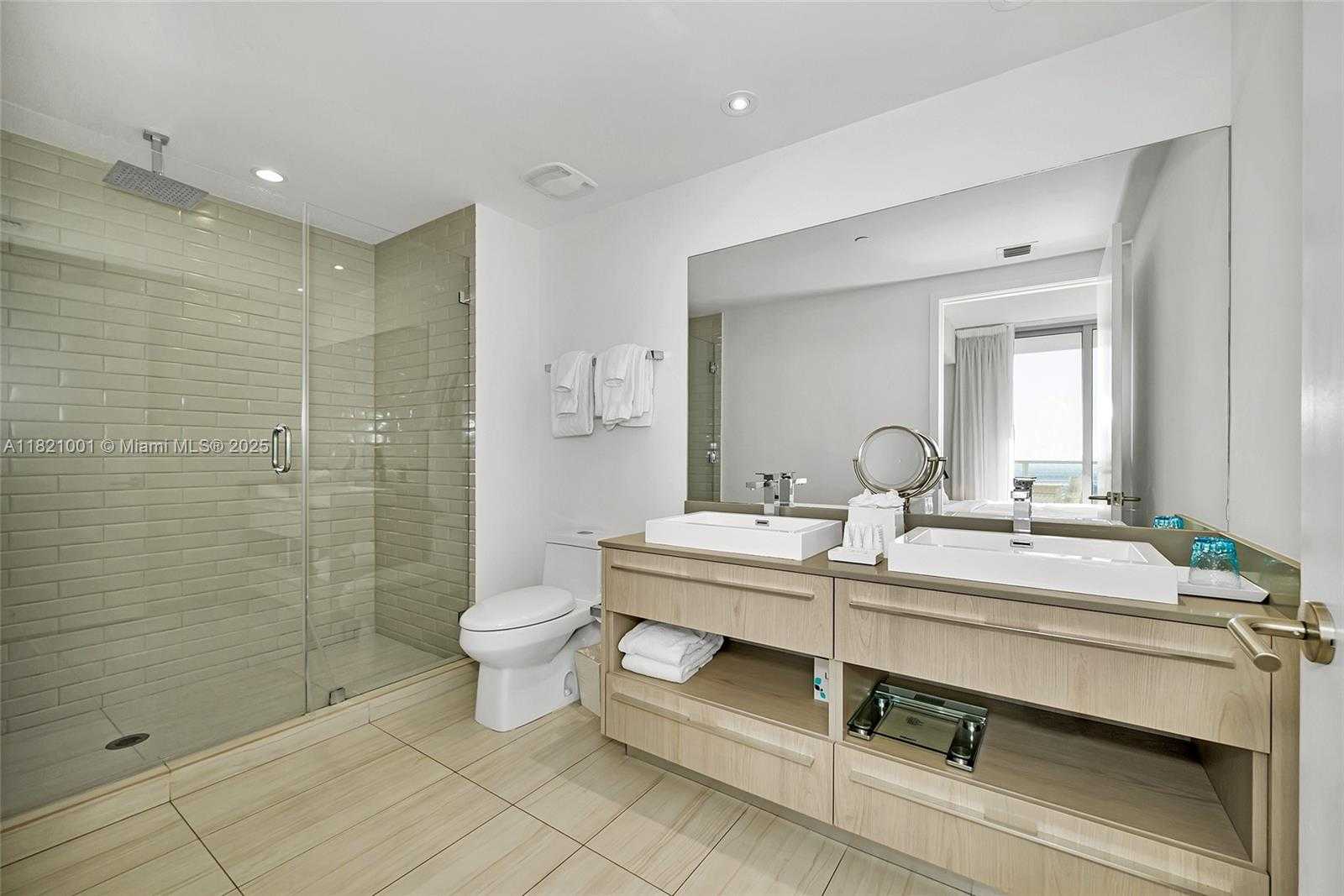 Small Image of 4010 NORTH OCEAN DR #T3706, Hollywood Number 8