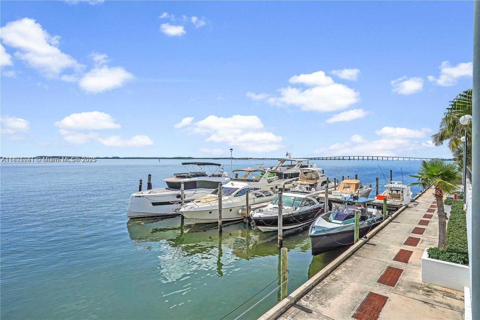 Small Image of 999 BRICKELL BAY DR #711, Miami Number 31