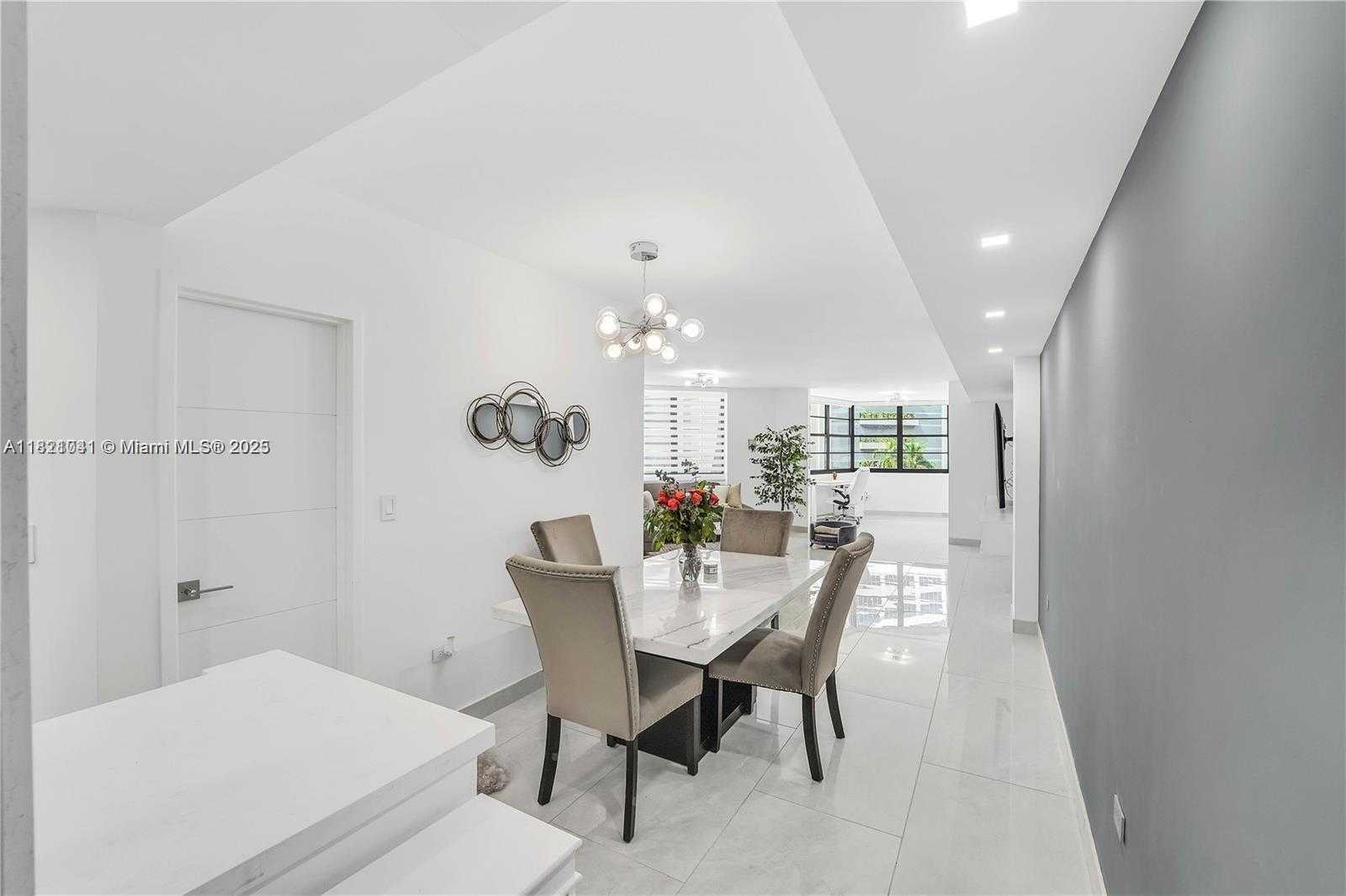 Small Image of 999 BRICKELL BAY DR #711, Miami Number 6