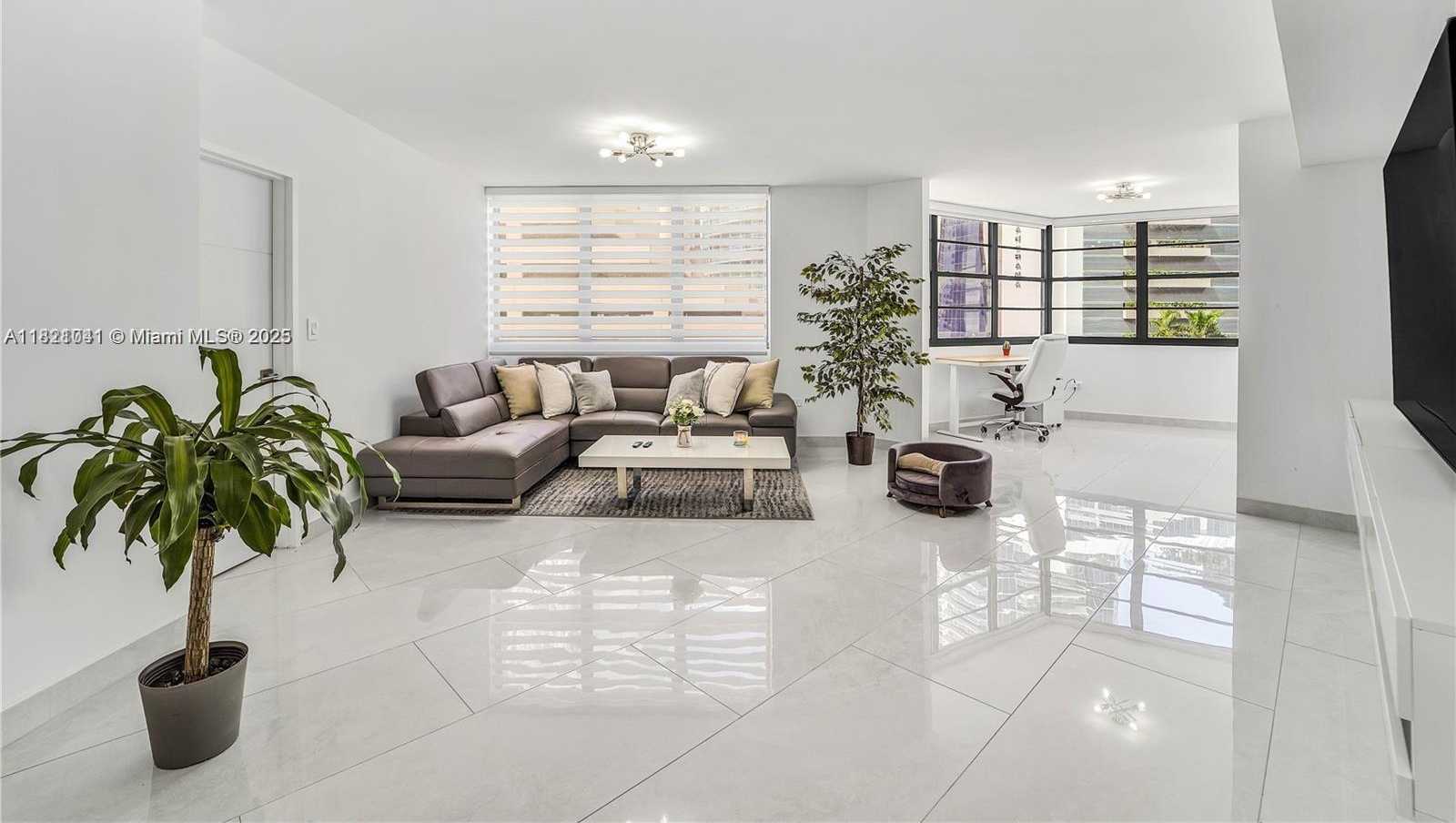 Small Image of 999 BRICKELL BAY DR #711, Miami Number 7