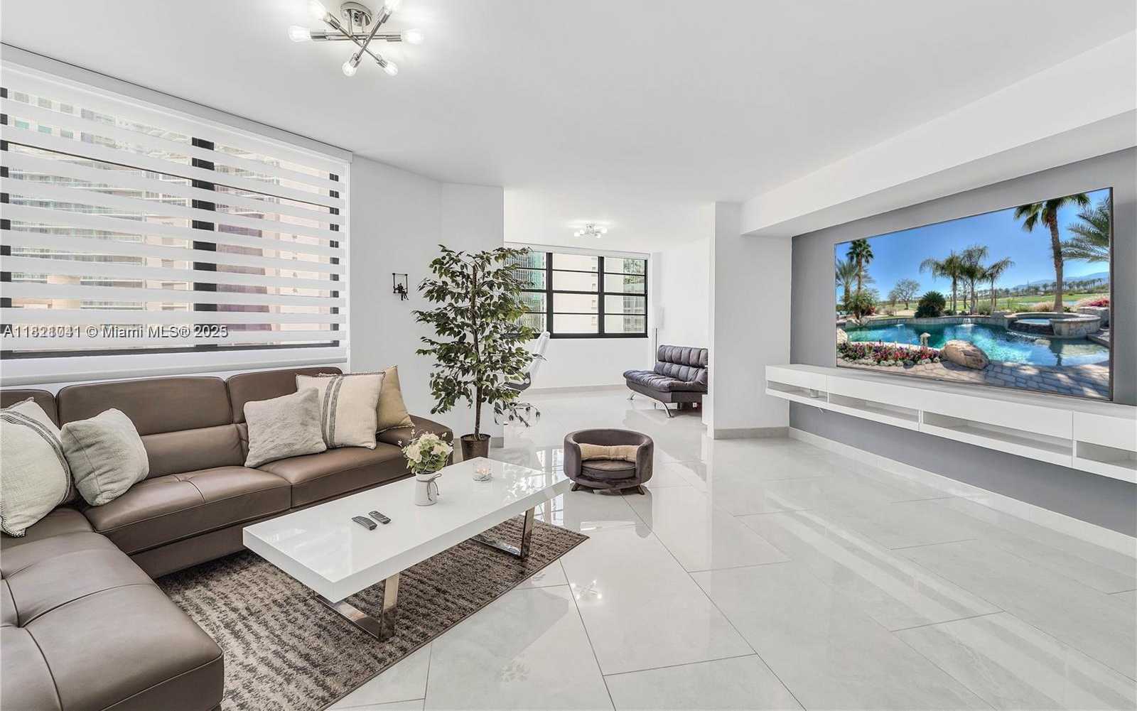 Small Image of 999 BRICKELL BAY DR #711, Miami Number 8