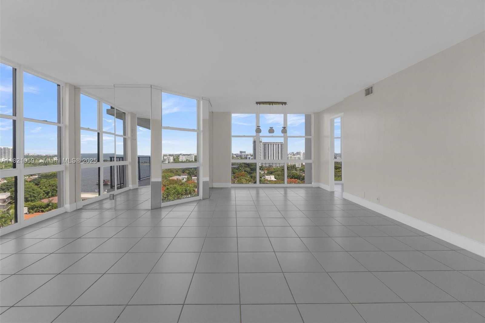 Small Image of 1901 BRICKELL AVE #B1508, Miami Number 23