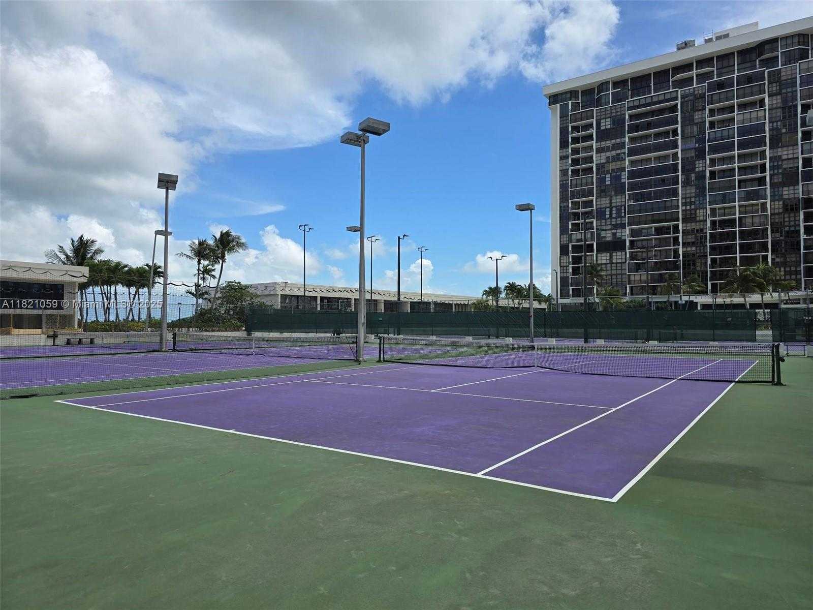 Small Image of 1901 BRICKELL AVE #B1508, Miami Number 30