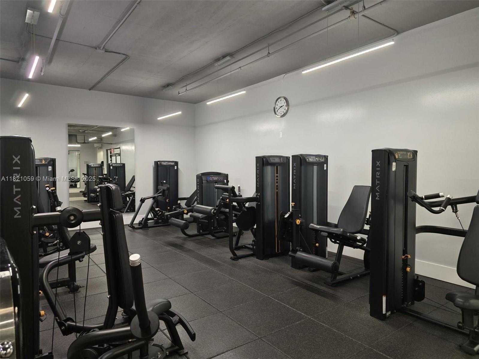 Small Image of 1901 BRICKELL AVE #B1508, Miami Number 36