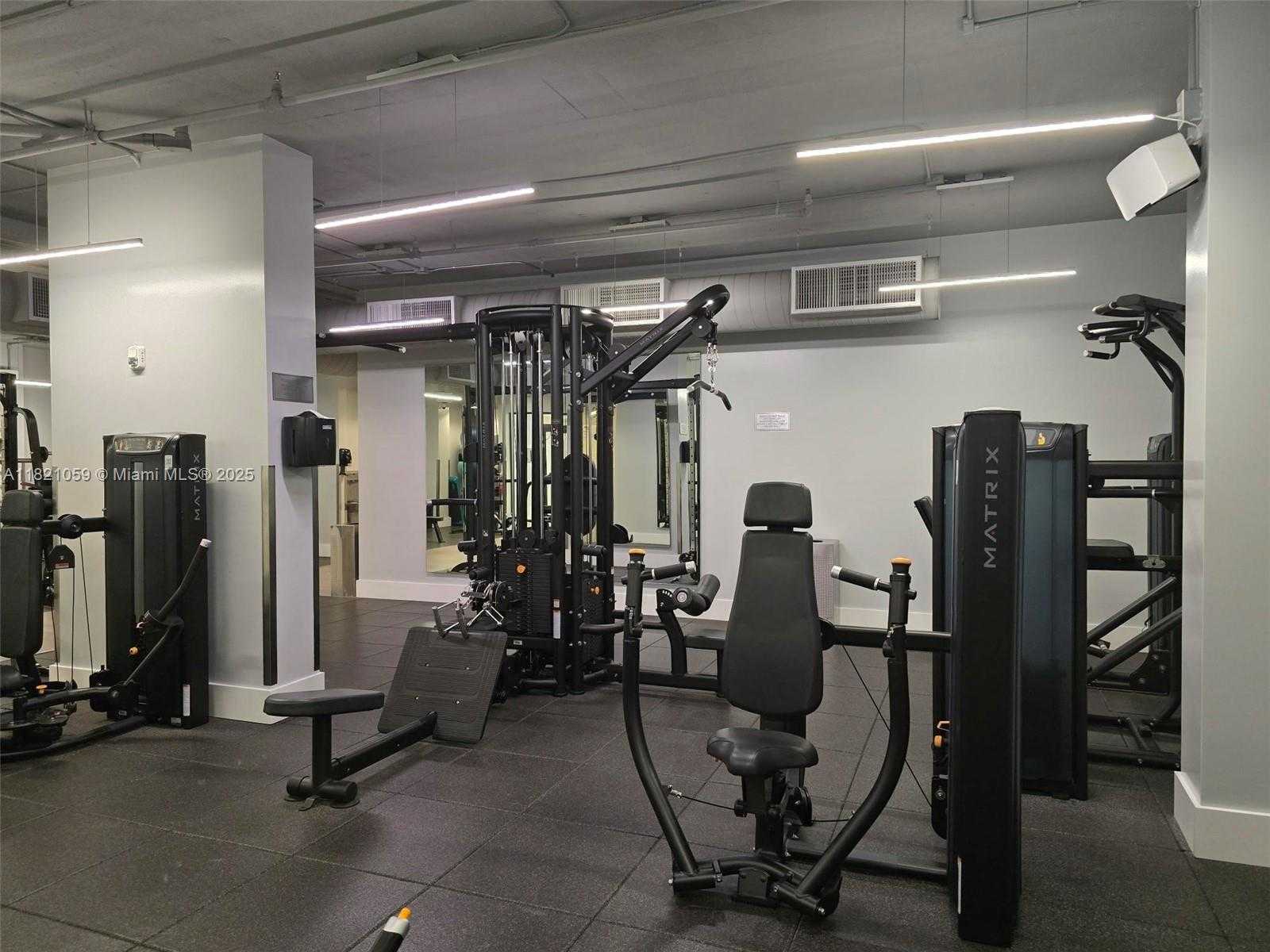 Small Image of 1901 BRICKELL AVE #B1508, Miami Number 38