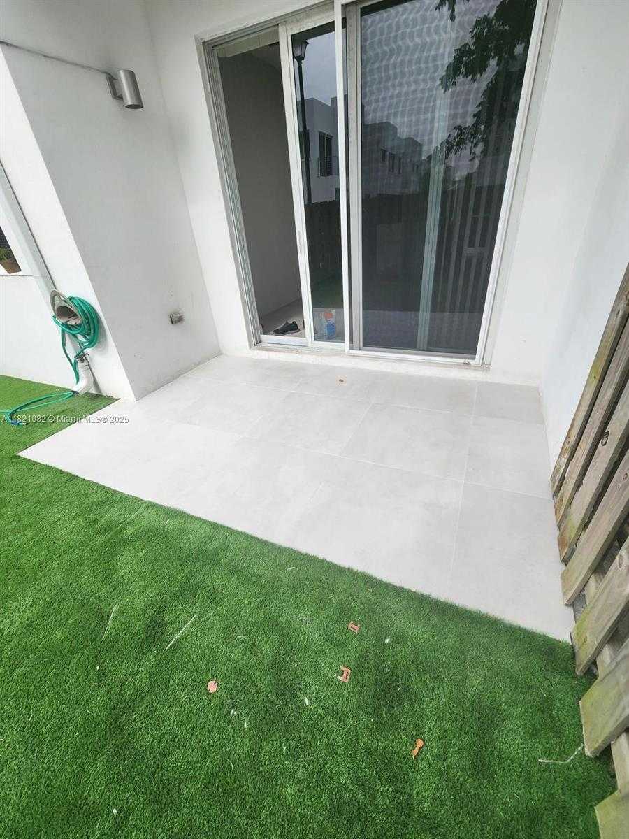 Small Image of 7227 NORTH WEST 103RD PATH, Doral Number 14